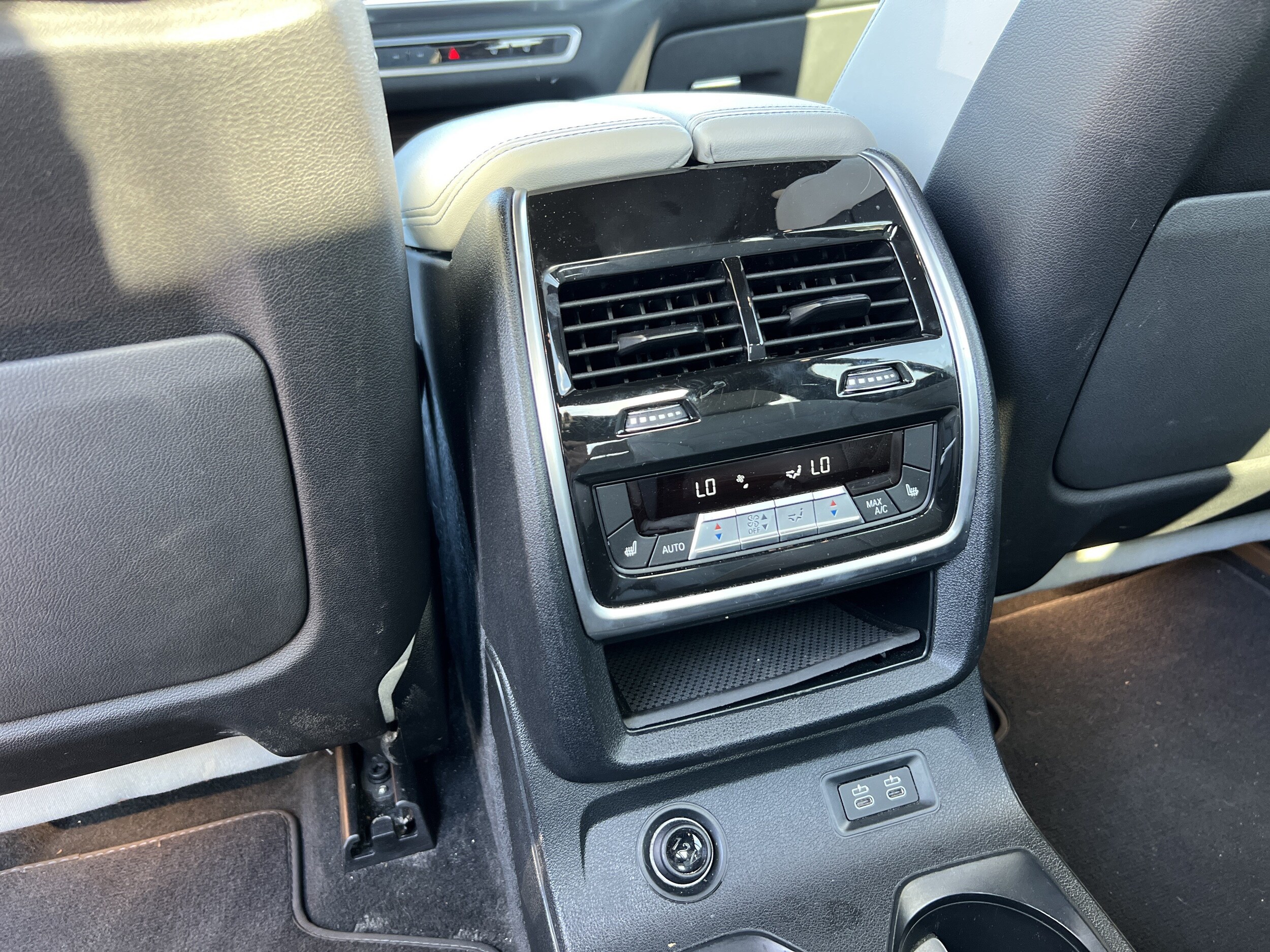 Photo 42