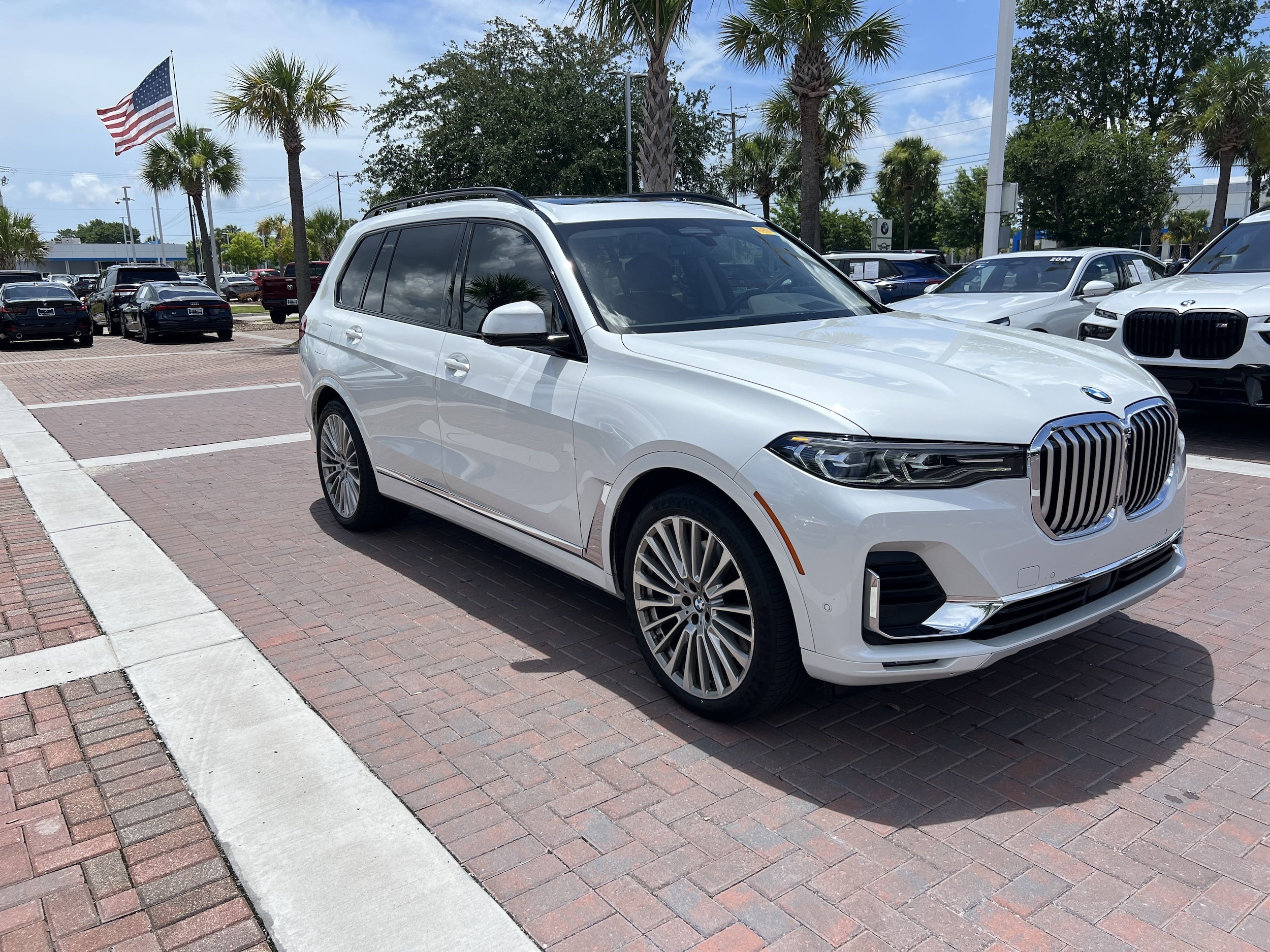 Certified 2022 BMW X7 40i with VIN 5UXCW2C04N9N06337 for sale in Charleston, SC