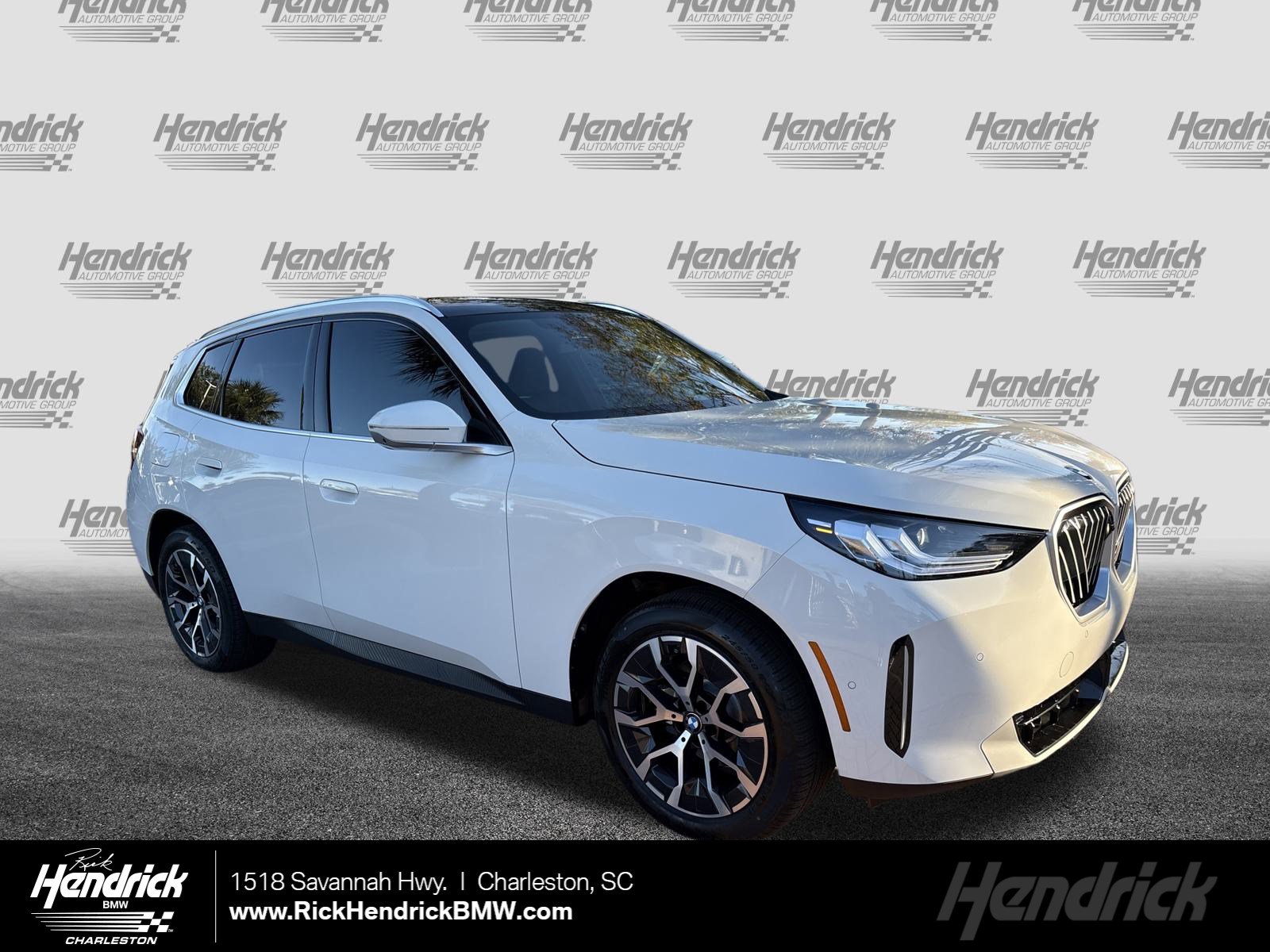 2026 BMW X3 30's photo