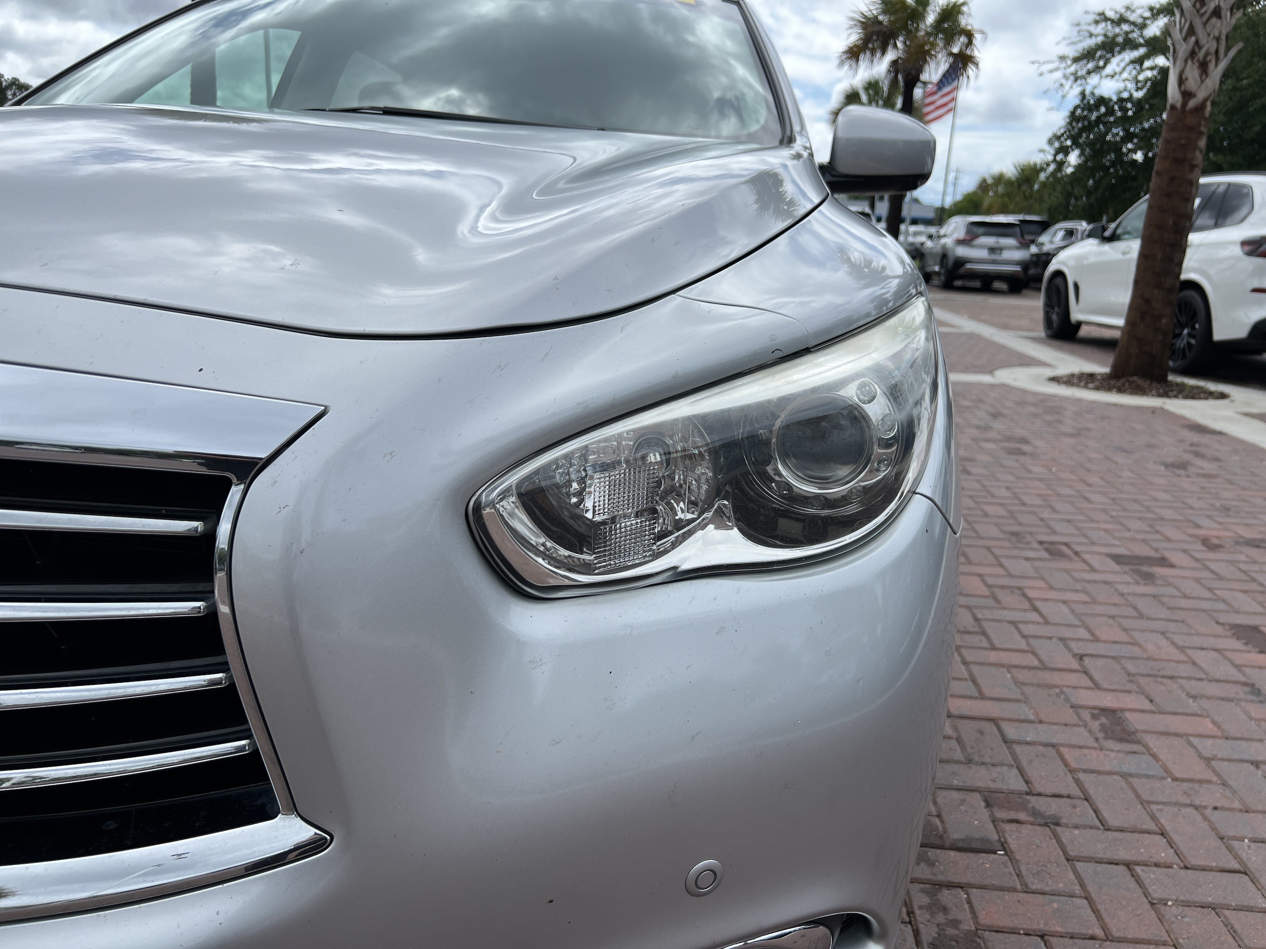 INFINITI QX60