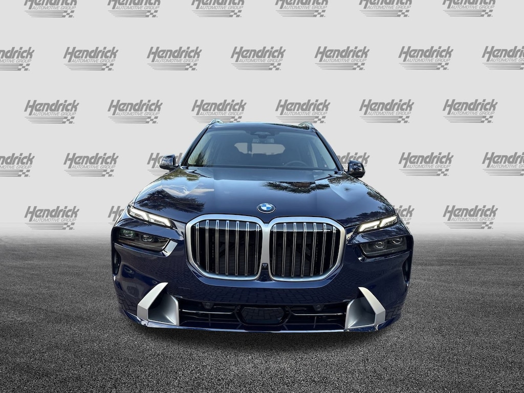 New 2026 BMW X7 xDrive40i SUV