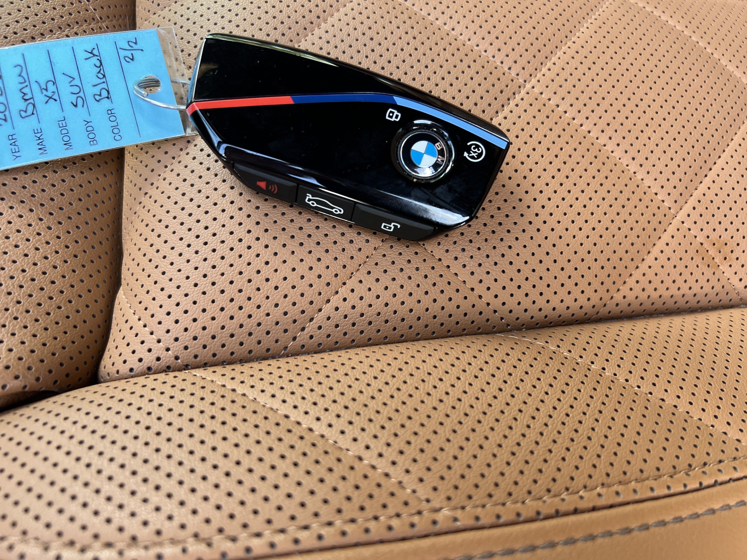 2025 BMW X5 36