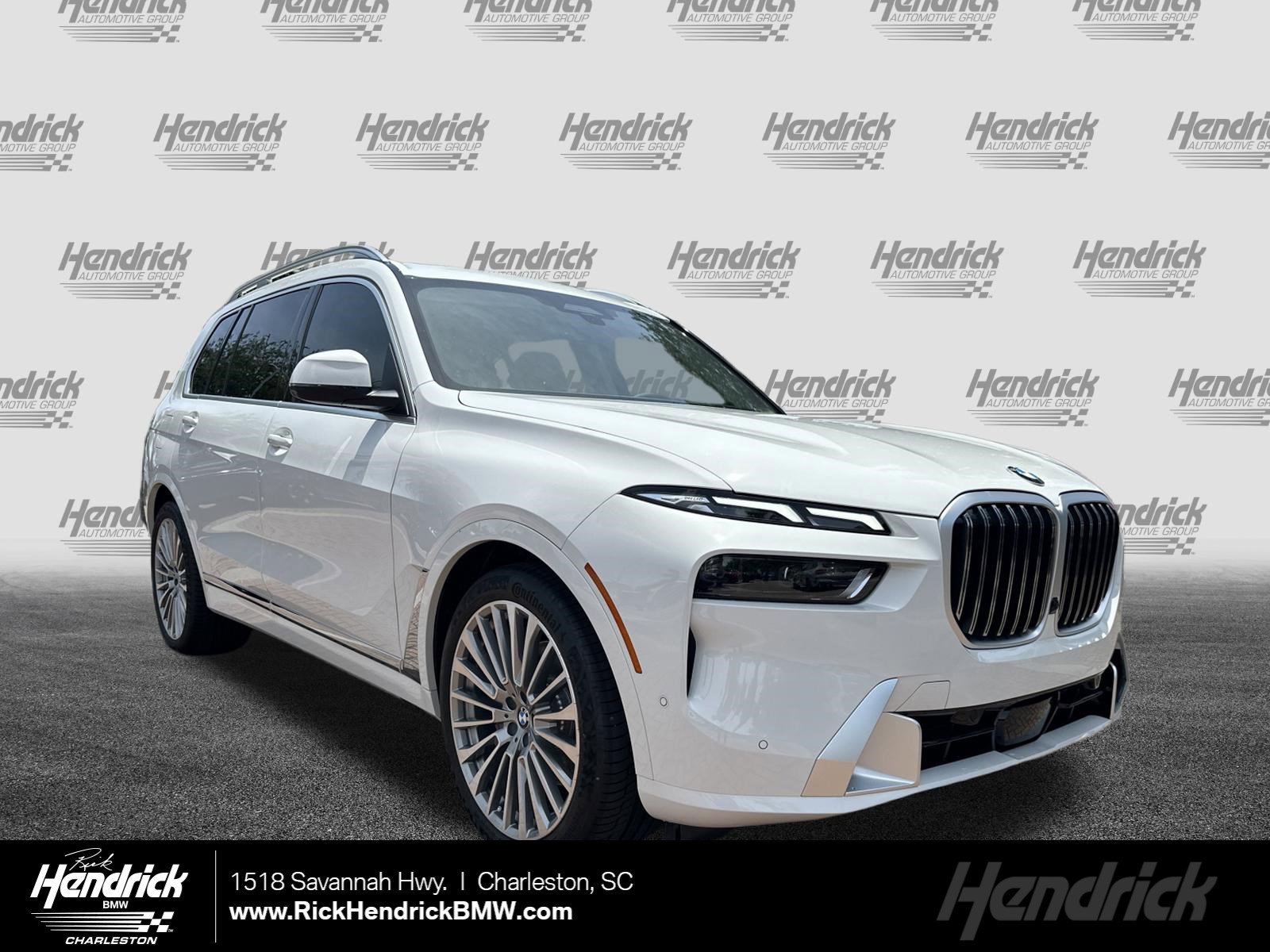 2026 BMW X7 xDrive40i's photo