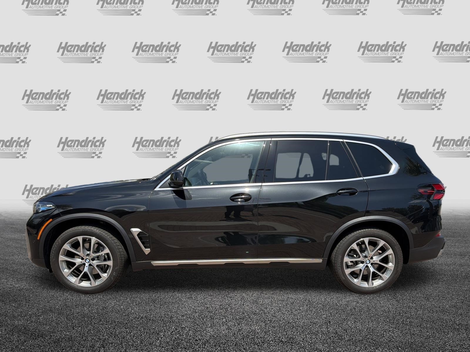 2026 BMW X5 sDrive40i photo 6