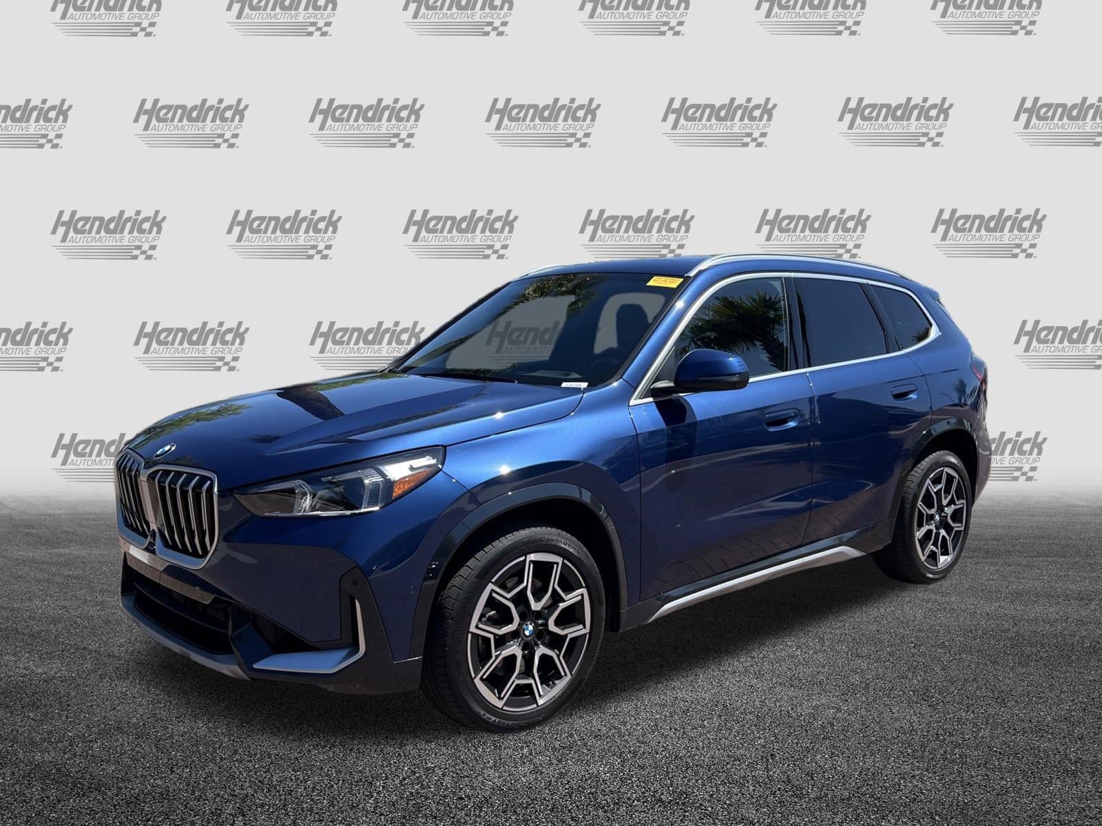 2025 BMW X1 xDrive28i photo 4