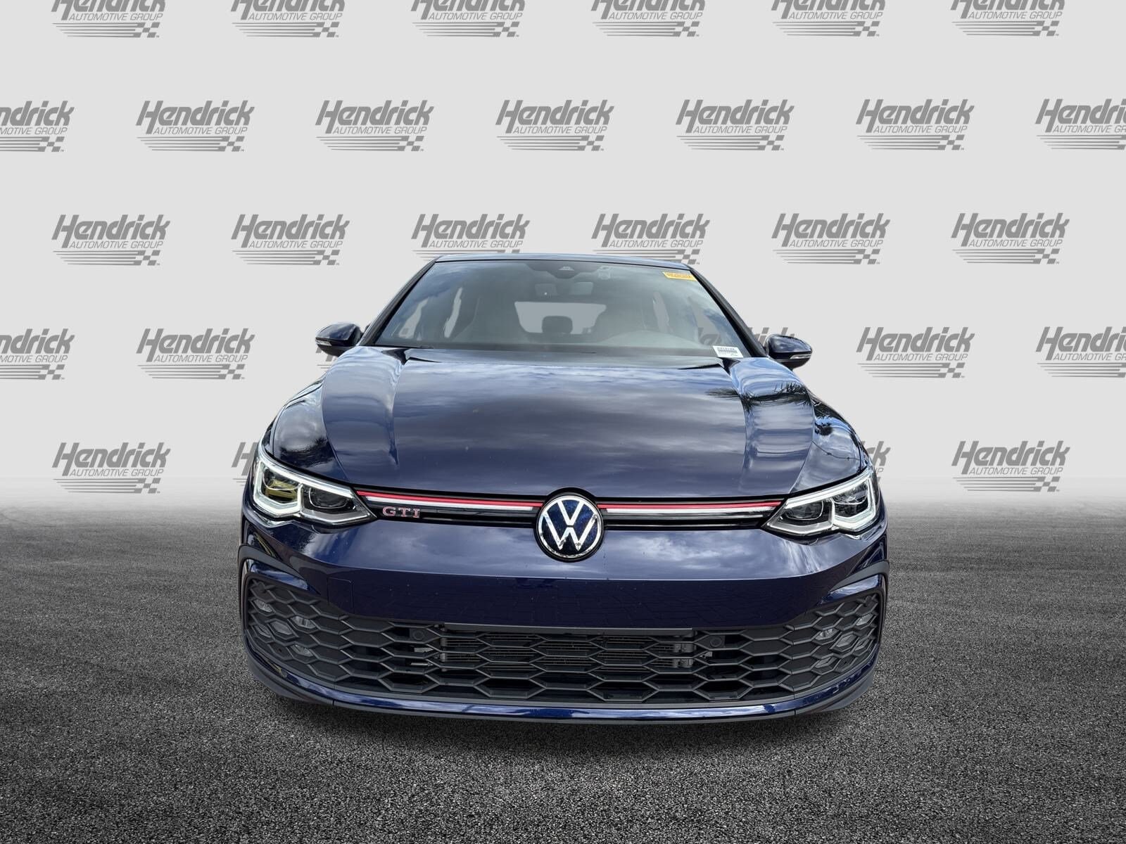 2022 Volkswagen Golf GTI SE photo 3