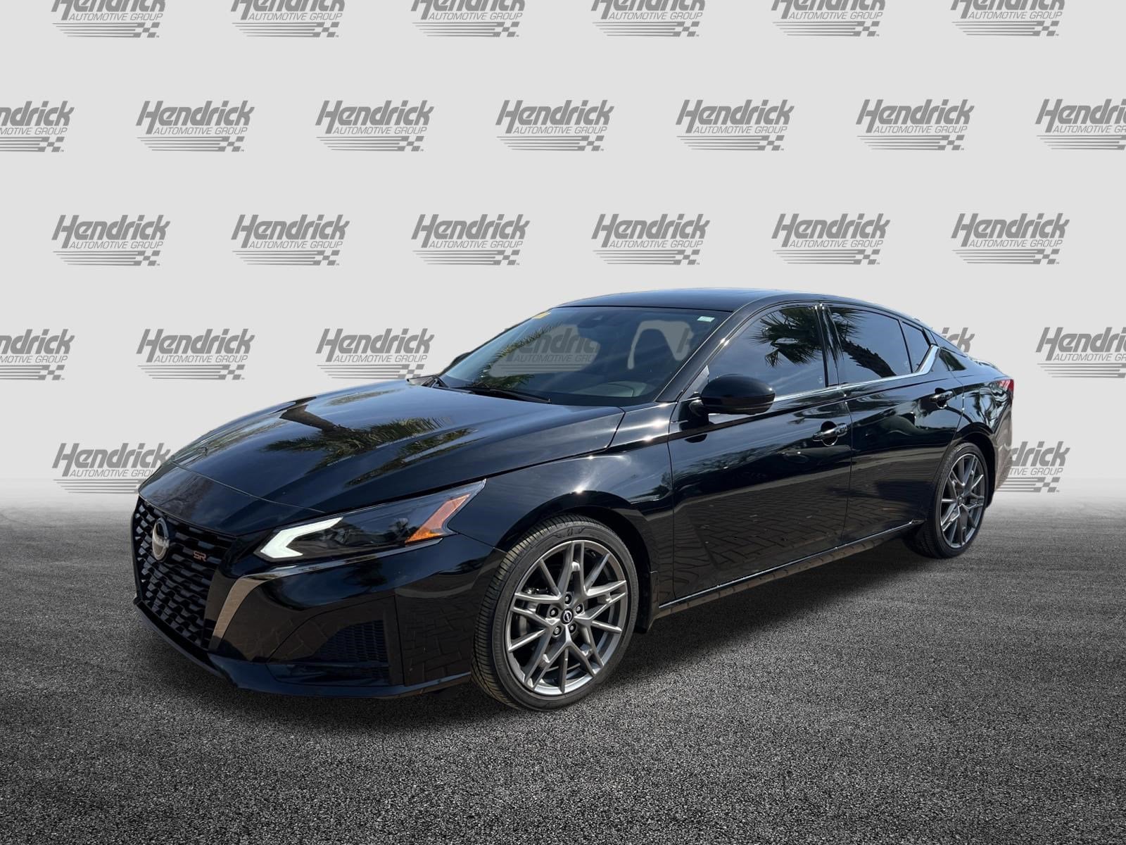 2024 Nissan Altima 2.0 SR photo 4