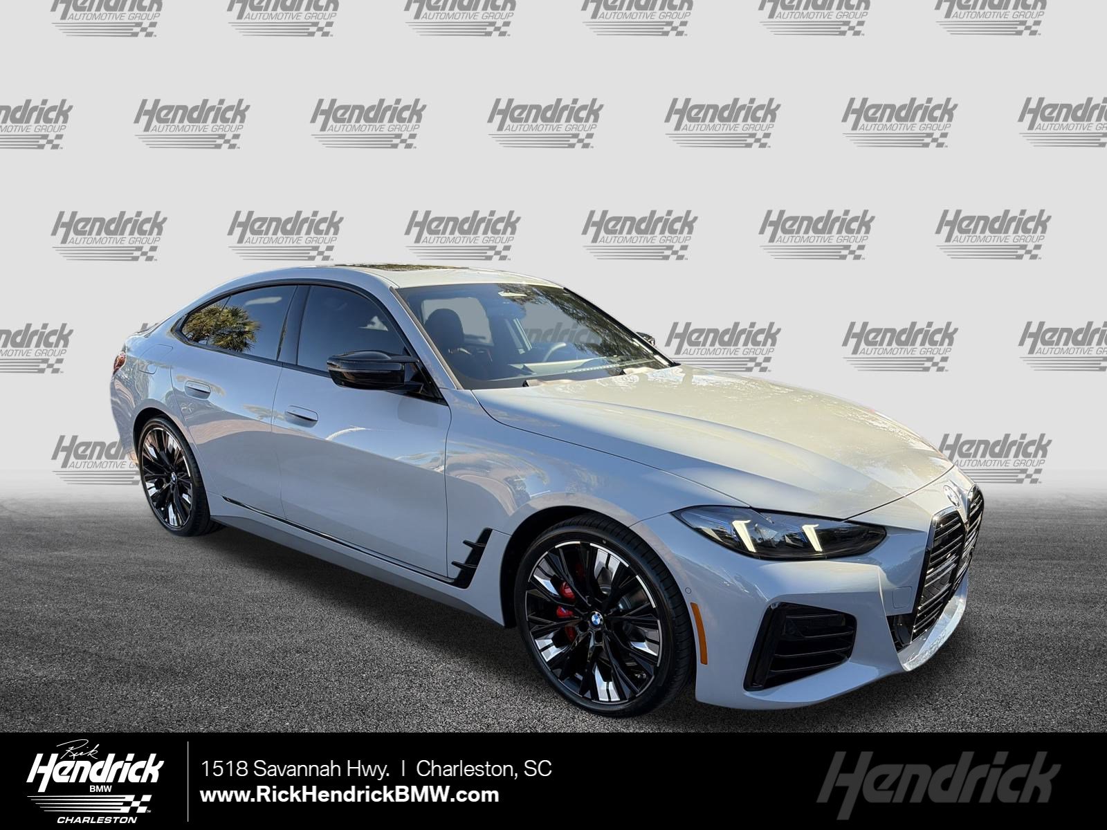 2026 BMW 4 Series M440i's photo