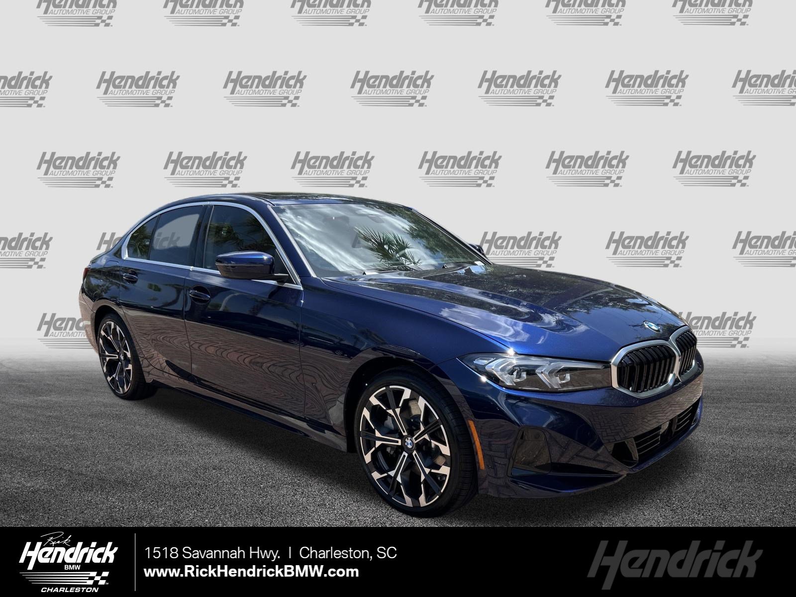 2025 BMW 3 Series 330i Sedan's photo