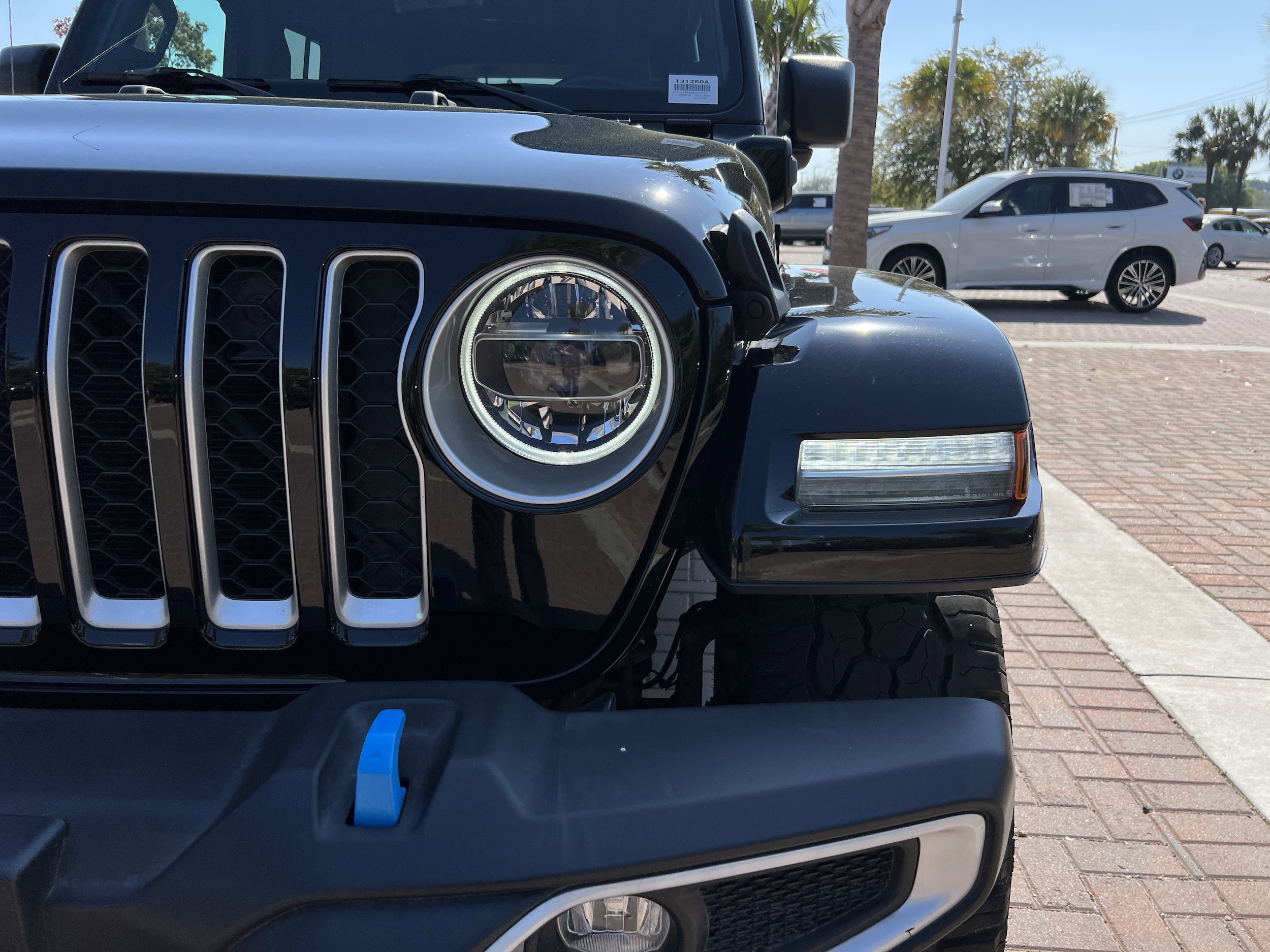 2022 Jeep Wrangler 4xe Unlimited Sahara photo 5