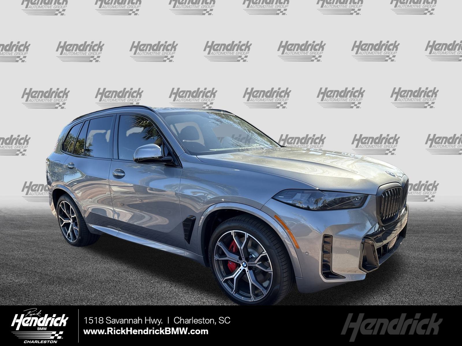 2026 BMW X5 50e's photo