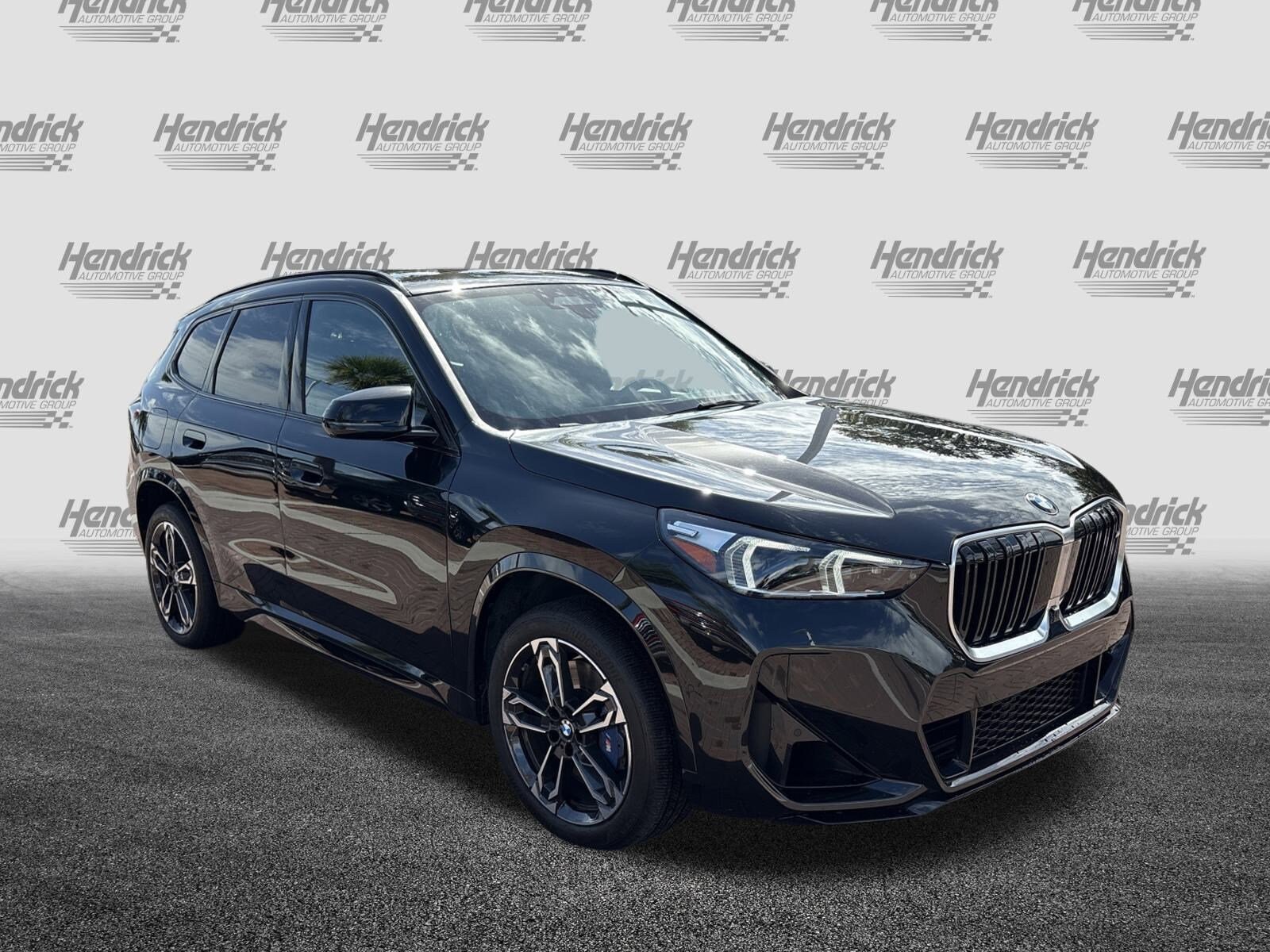 2024 Bmw X1 M35i photo 2
