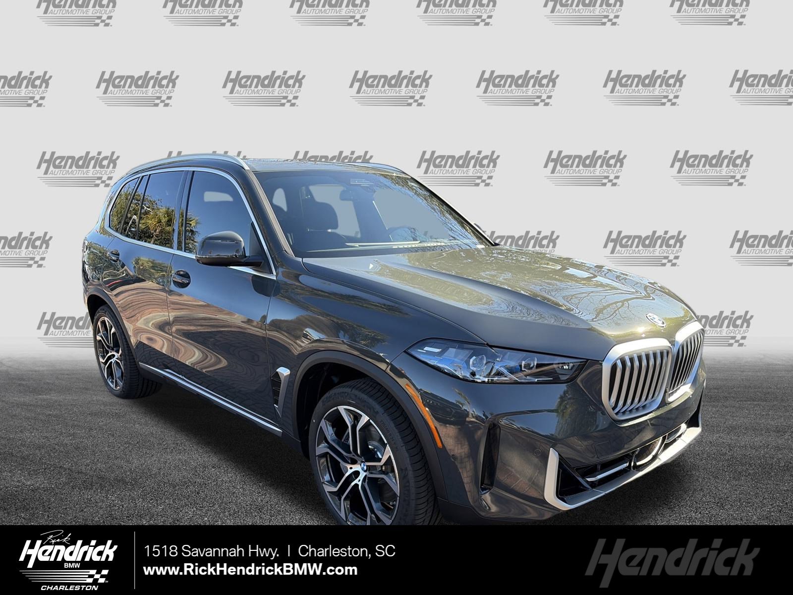 2026 BMW X5 50e's photo