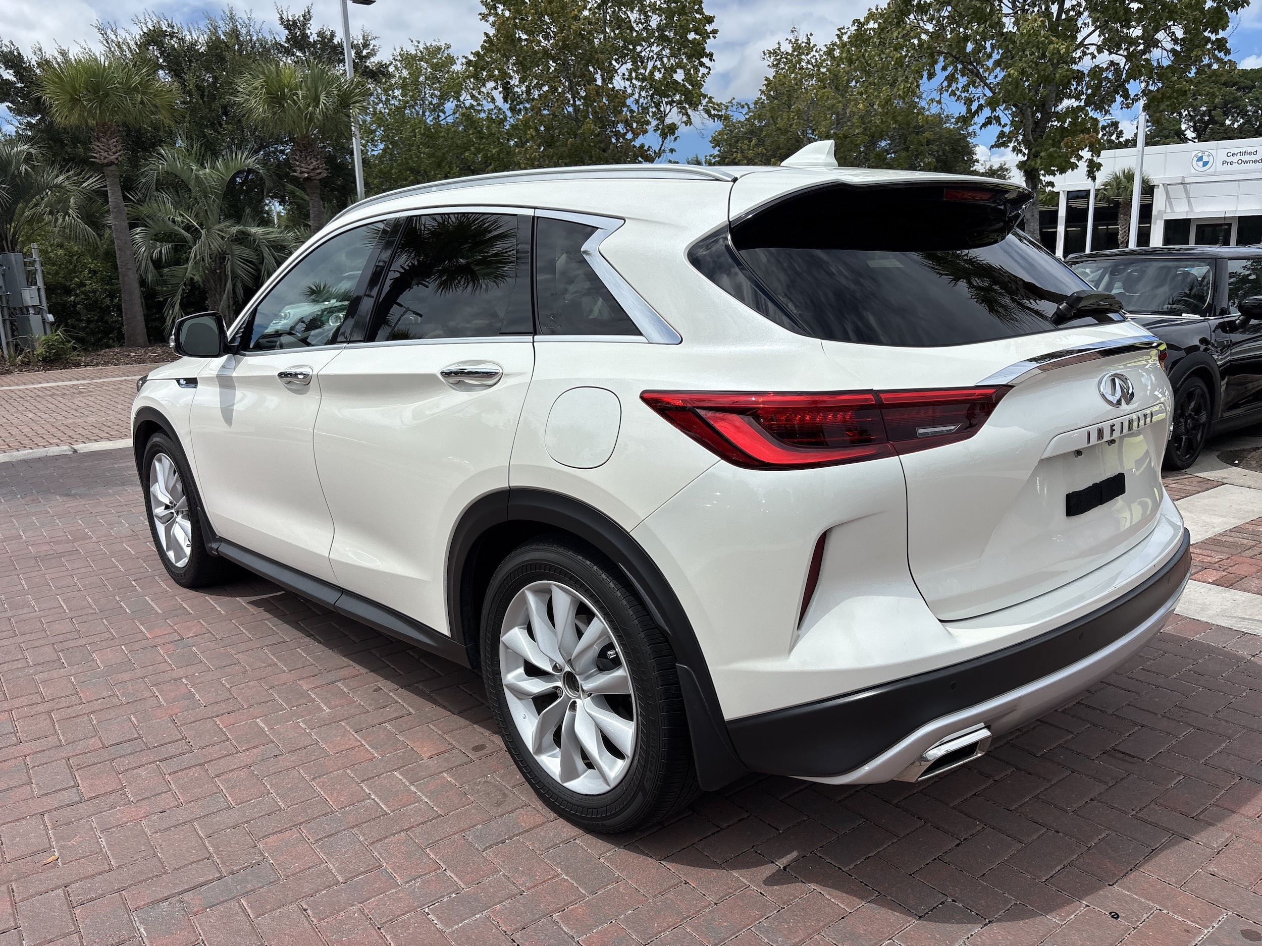 INFINITI QX50 ESSENTIAL