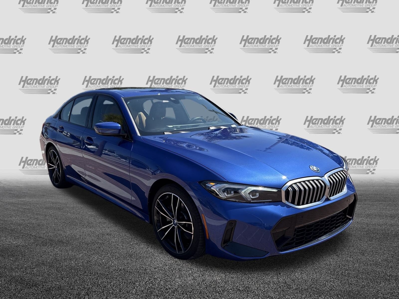 2024 Bmw 330e photo 2