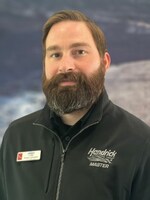 Staff member Dustin Johnson from ID_b49bc08ece81