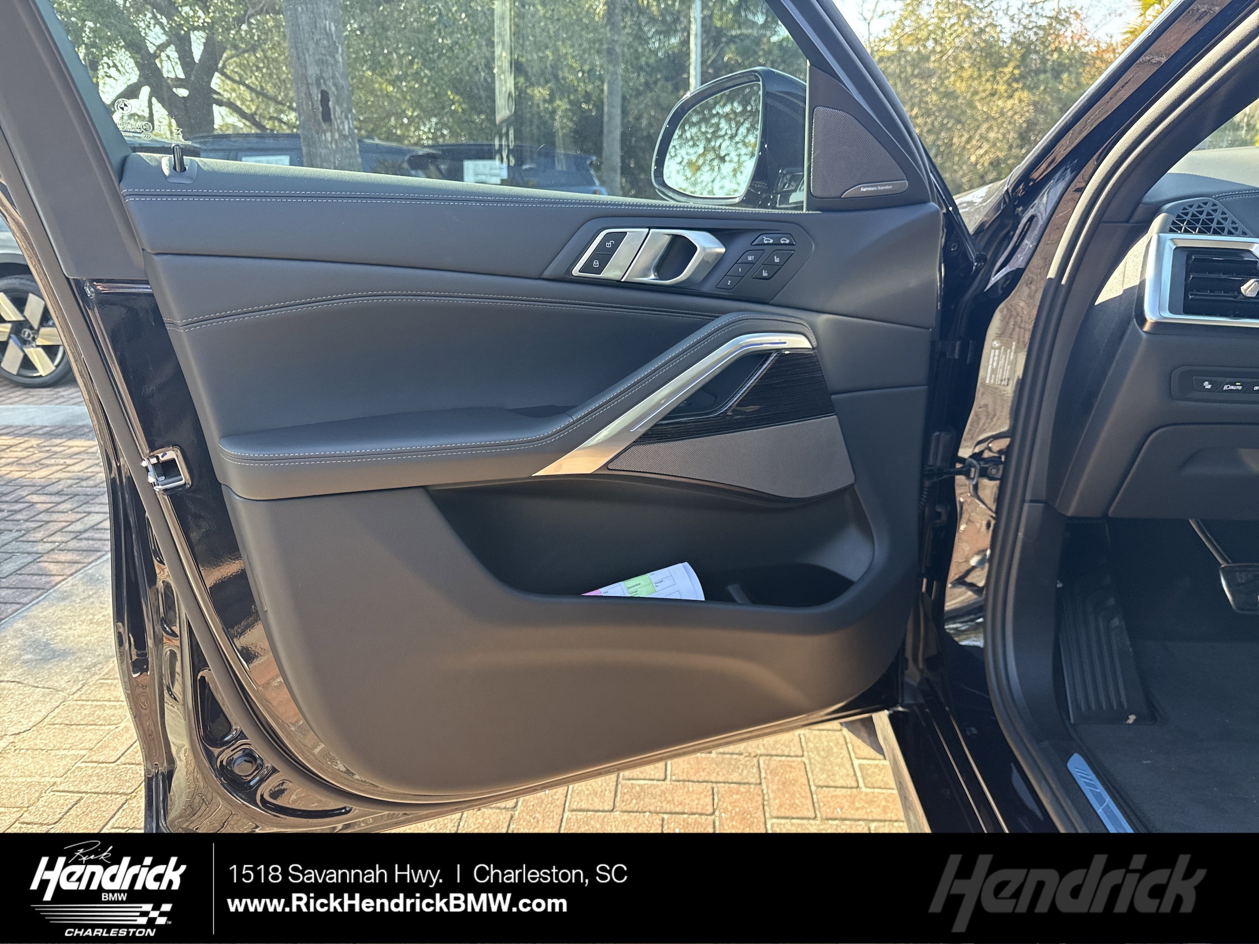 2026 BMW X6 xDrive40i's photo