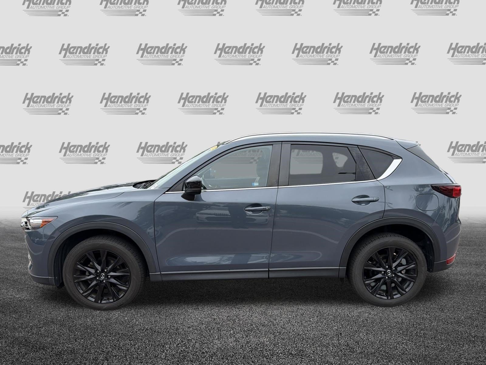 2021 Mazda CX-5 Carbon Edition photo 5