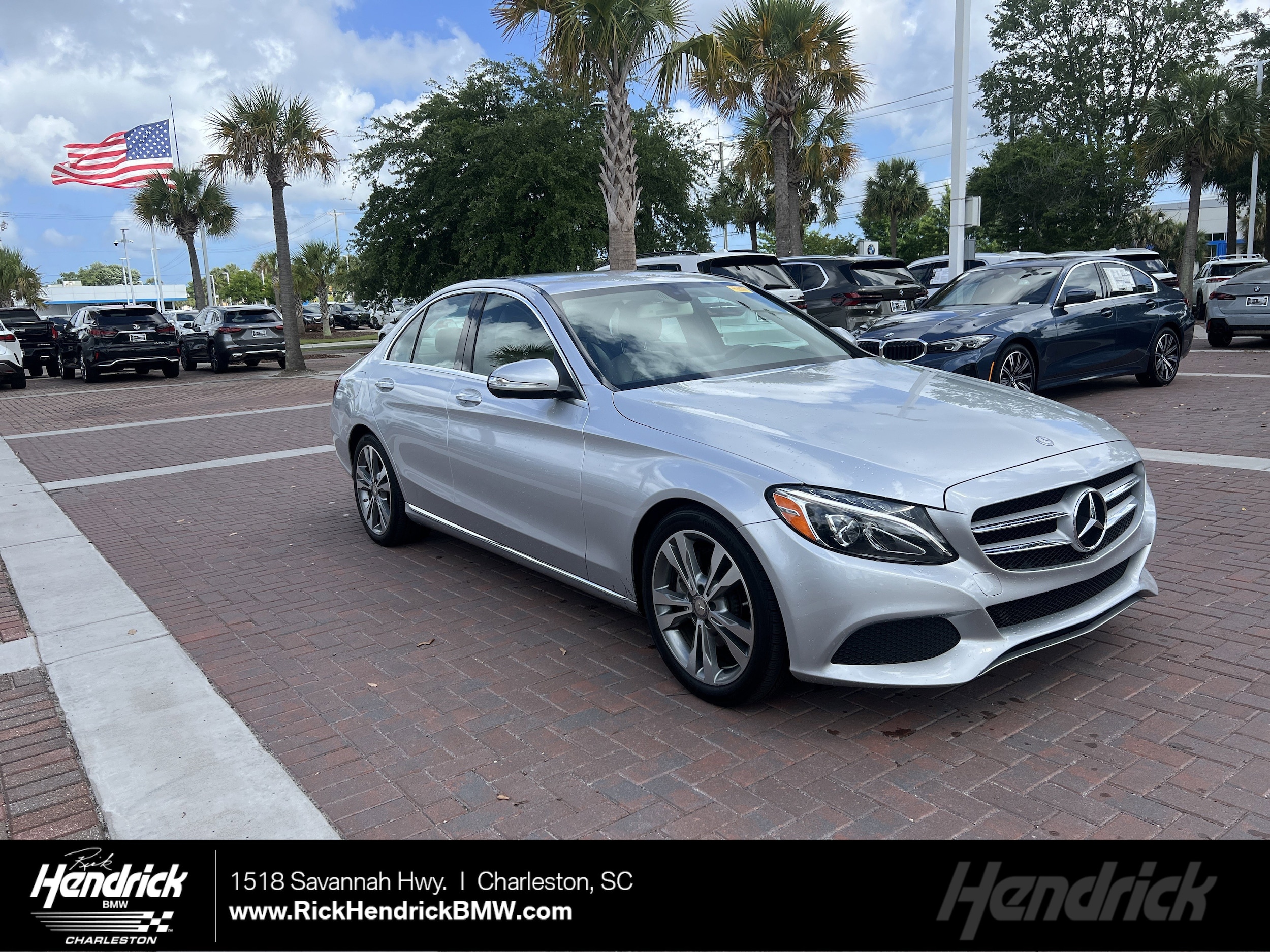2015 Mercedes-Benz C-Class C300's photo