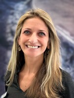 Staff member Nicole Floegel from ID_b49bc08ece81
