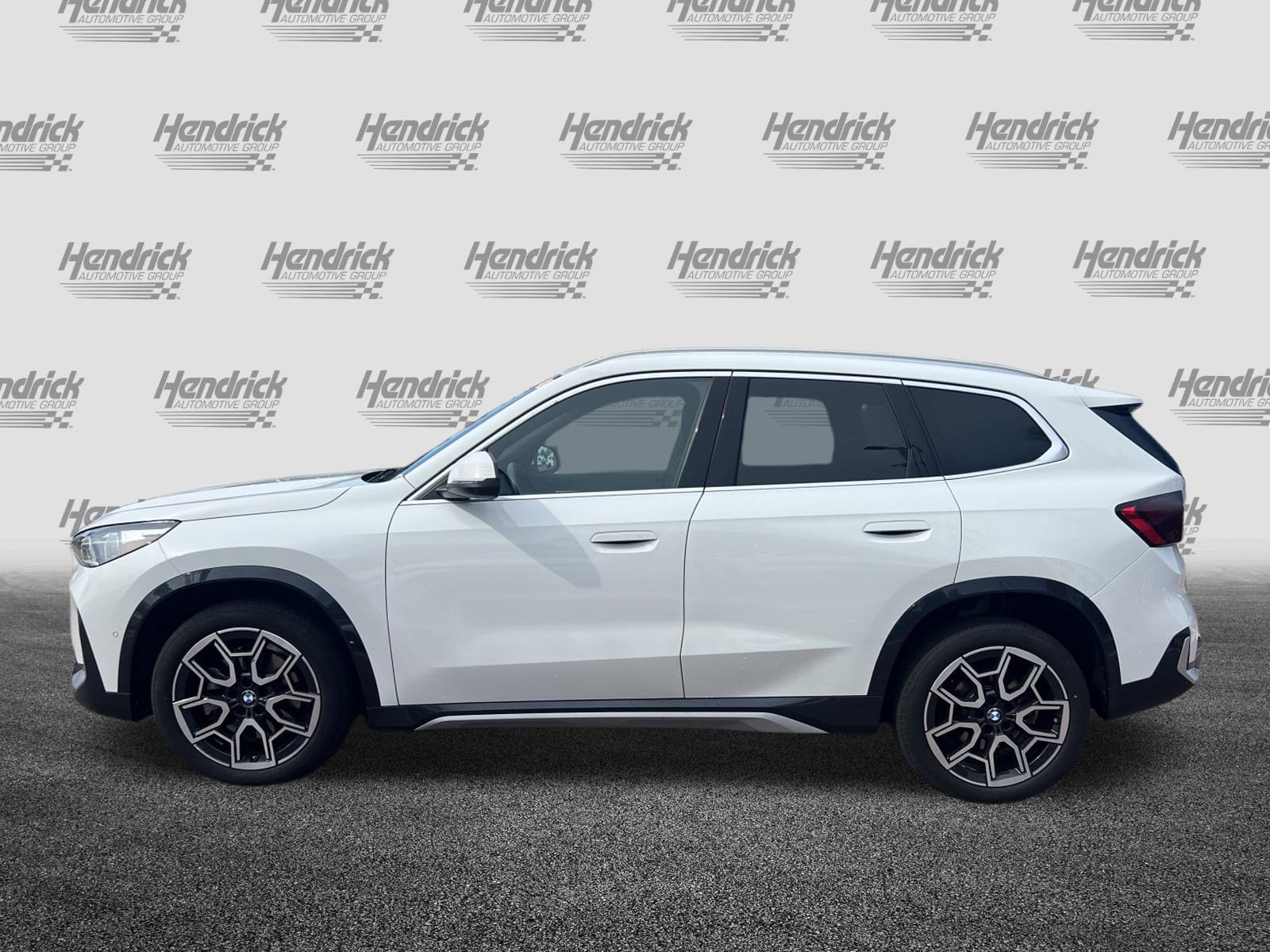 2025 BMW X1 xDrive28i photo 5