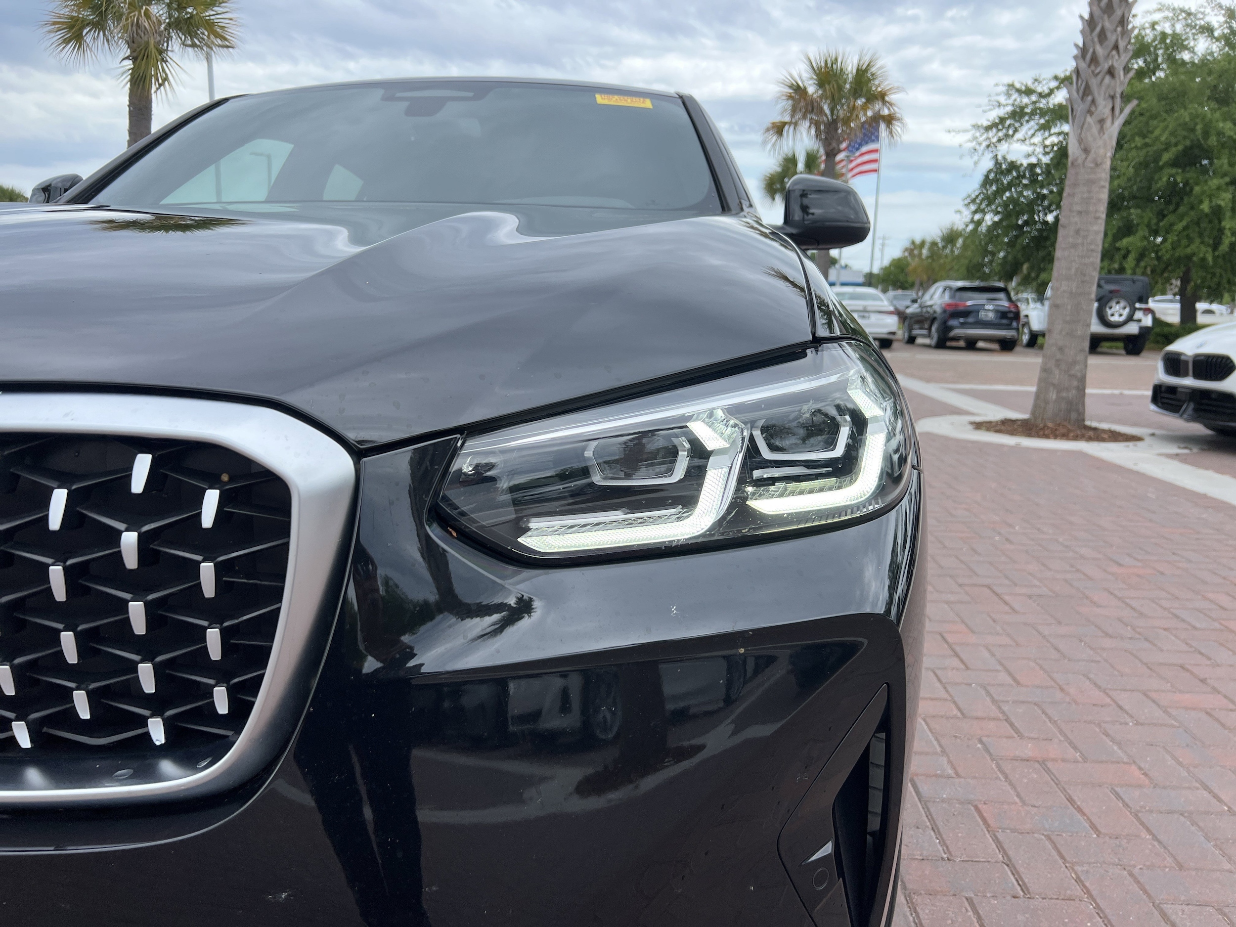 2023 BMW X4 xDrive30i photo 4