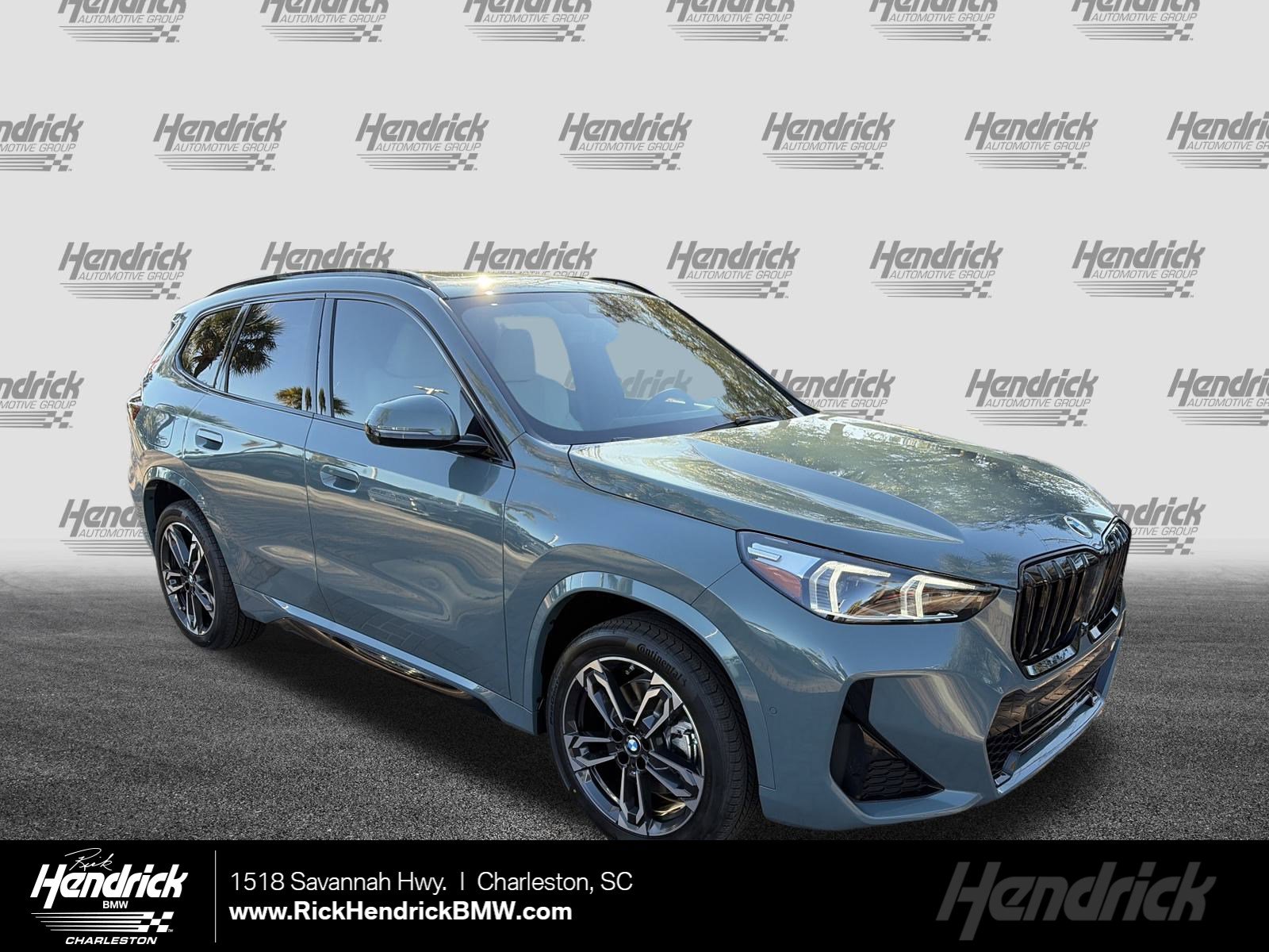 2026 BMW X1 28i's photo