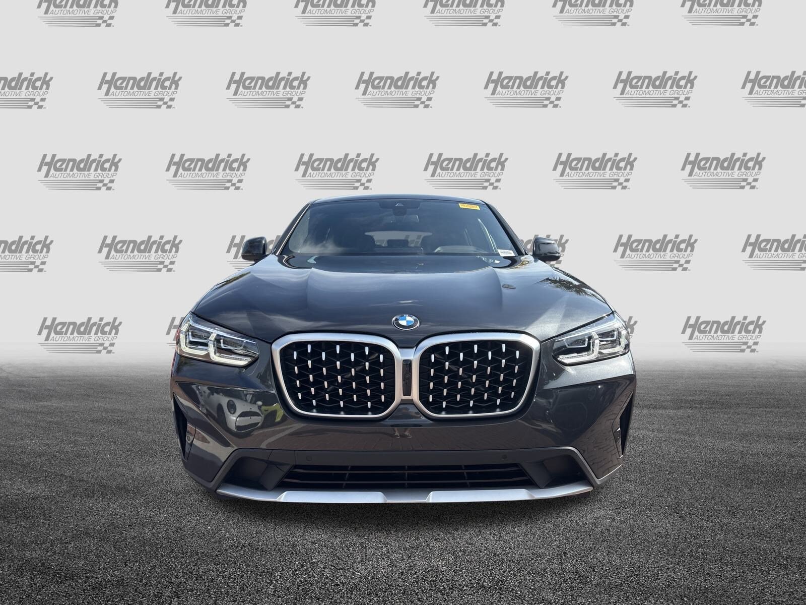 2025 Bmw X4 xDrive30i photo 2