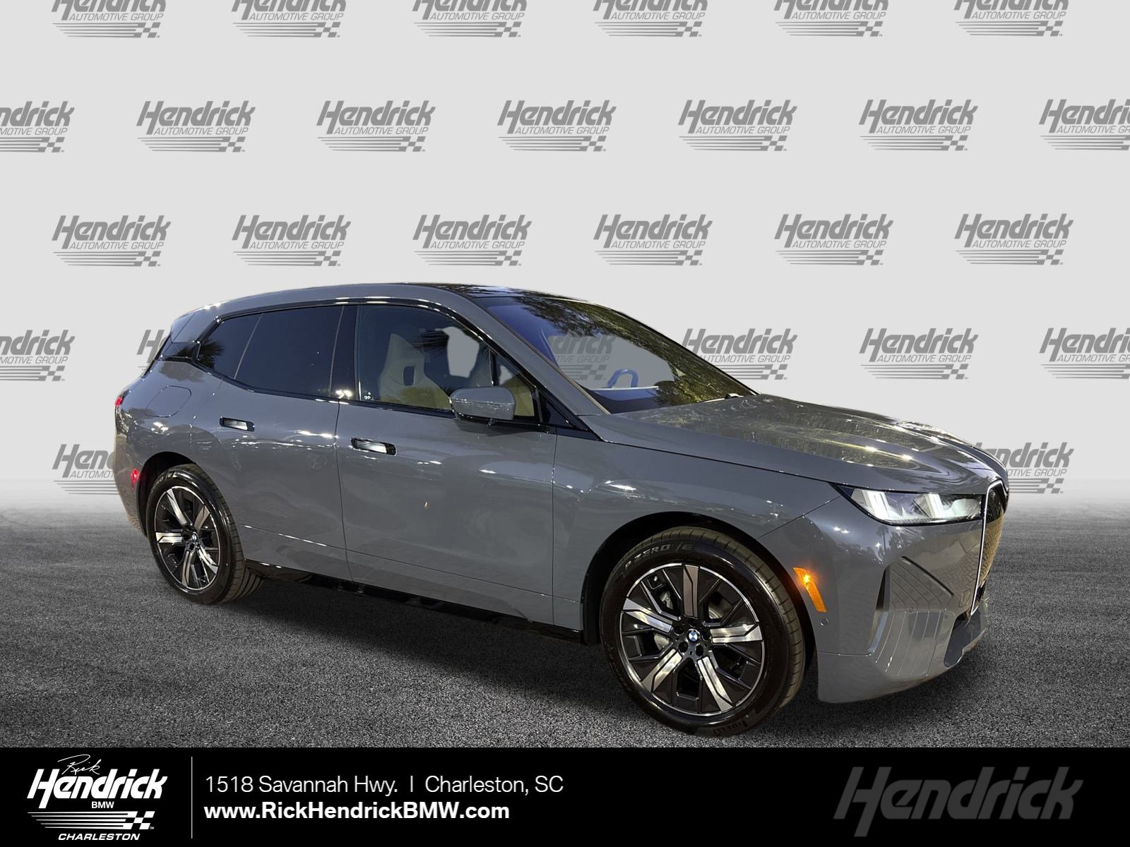 2026 BMW iX 45's photo