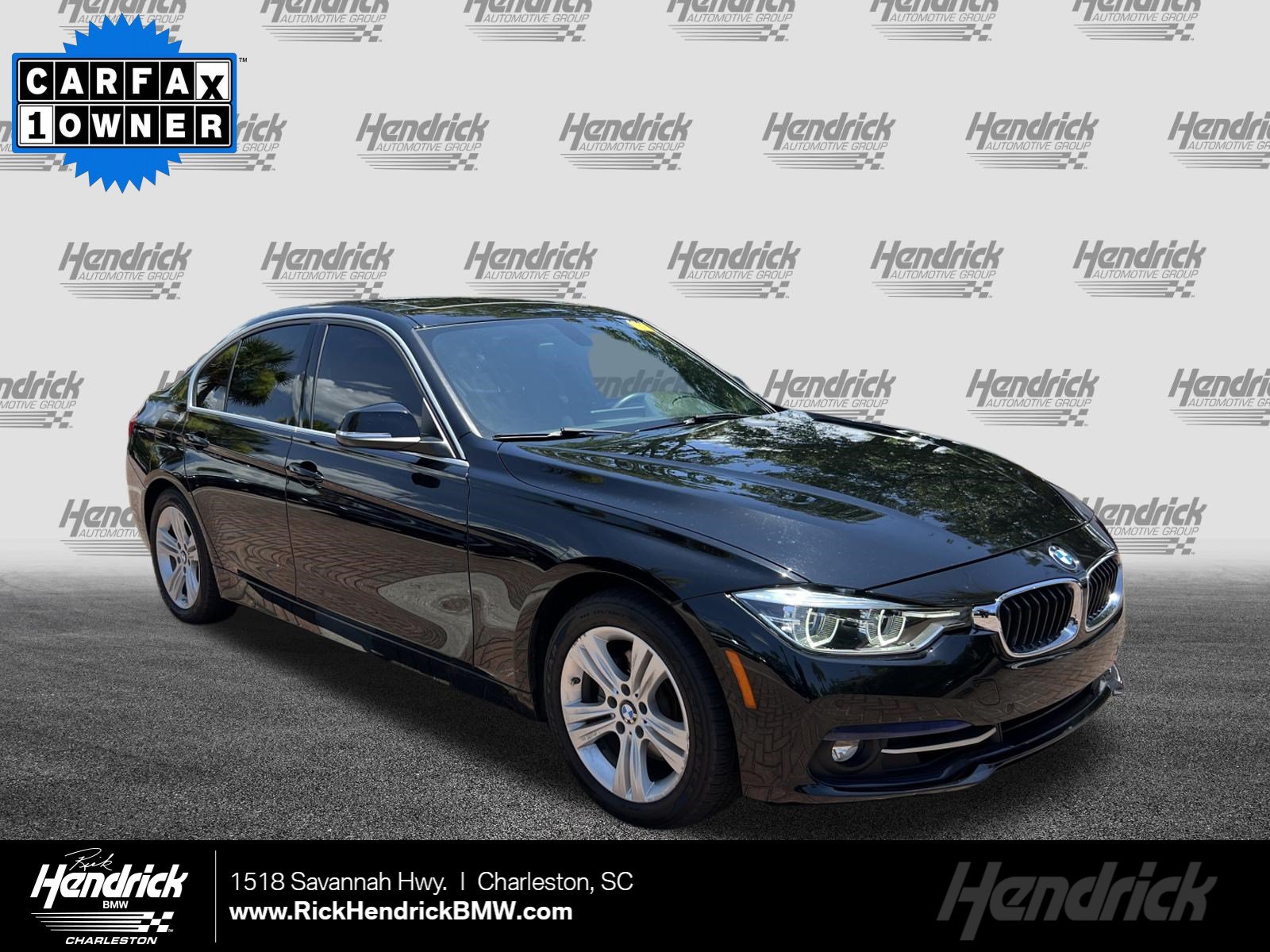2017 BMW 3 Series 330i Sedan's photo