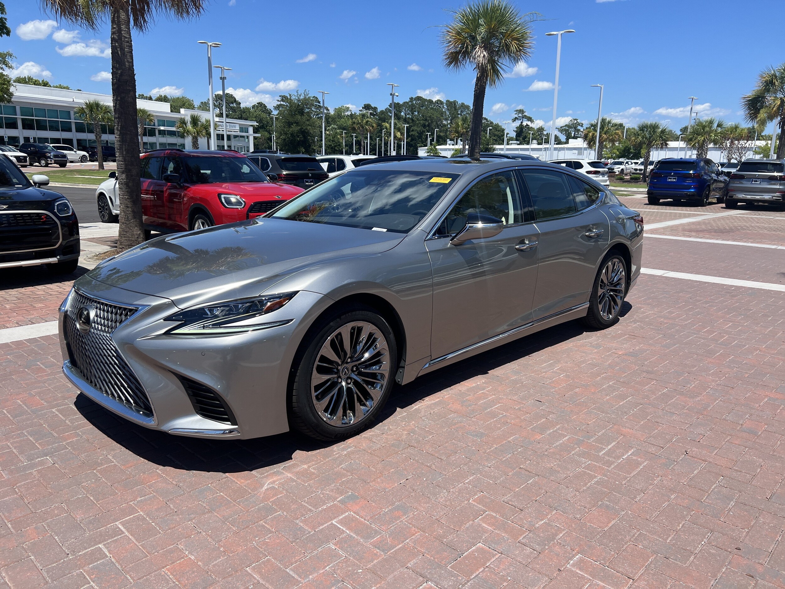 LEXUS LS 500