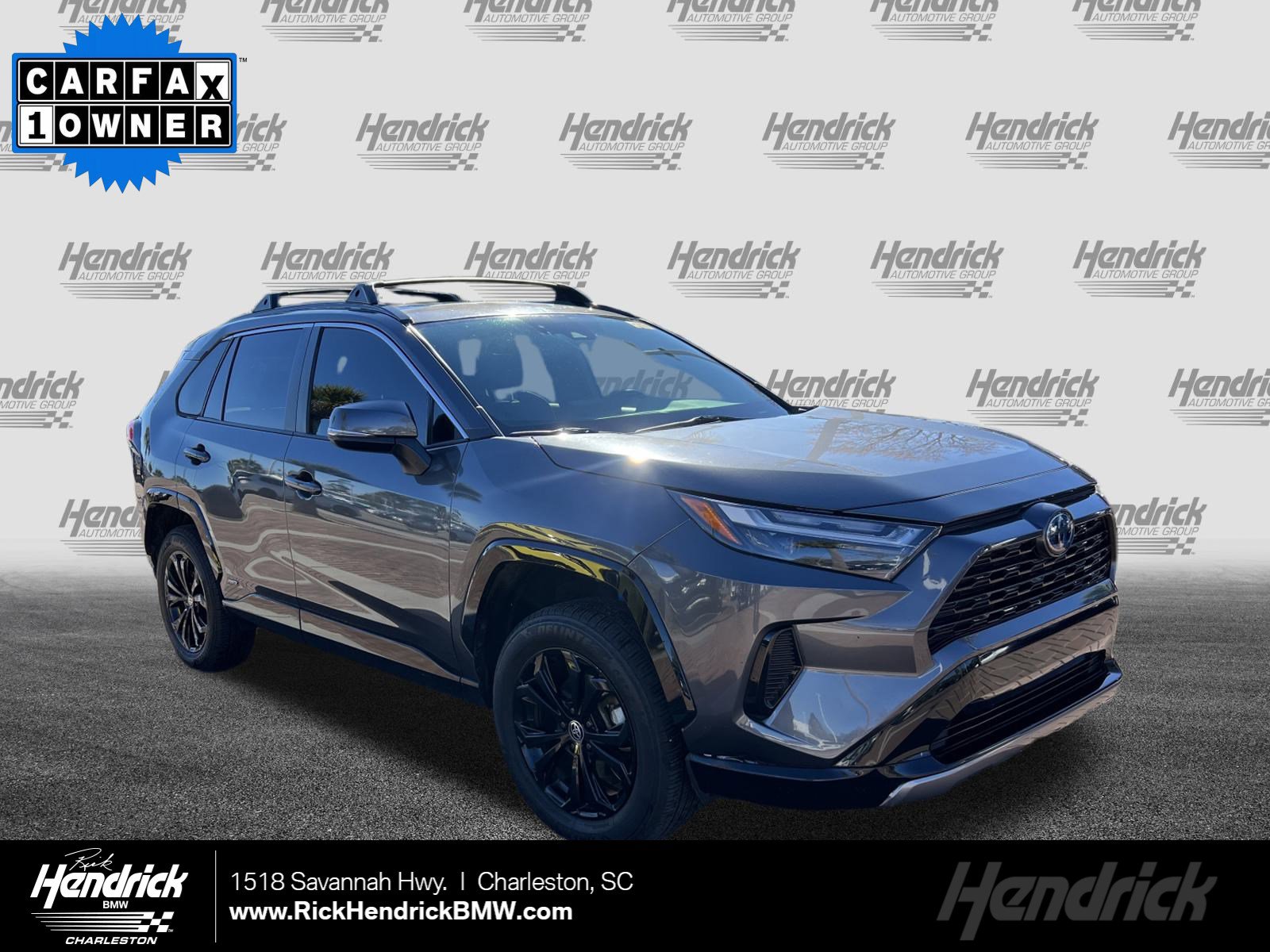 2022 Toyota RAV4 SE