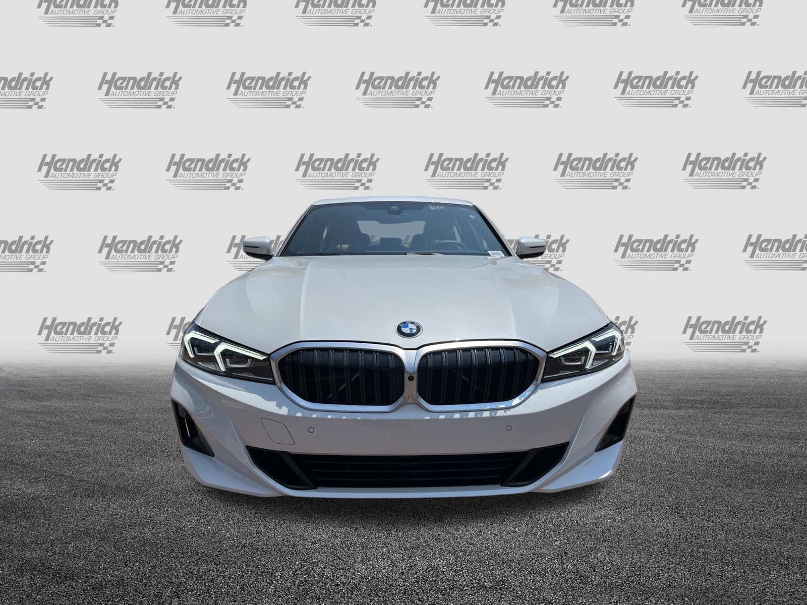 BMW 3 Series 330i