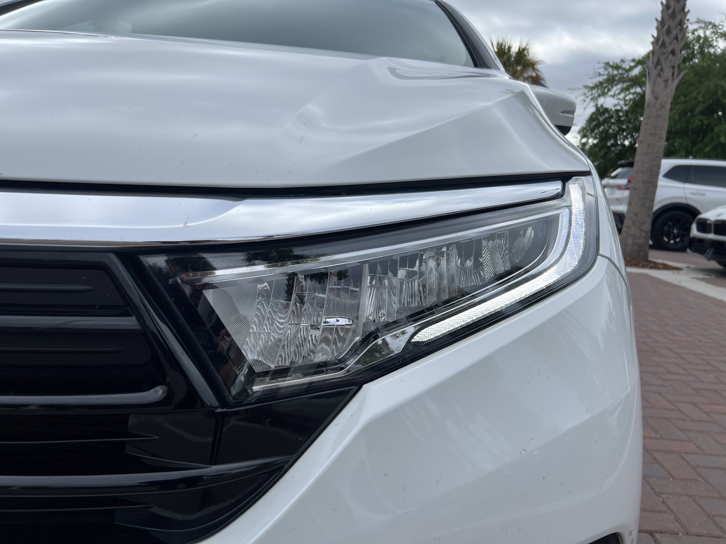 2023 Honda Odyssey Touring photo 4