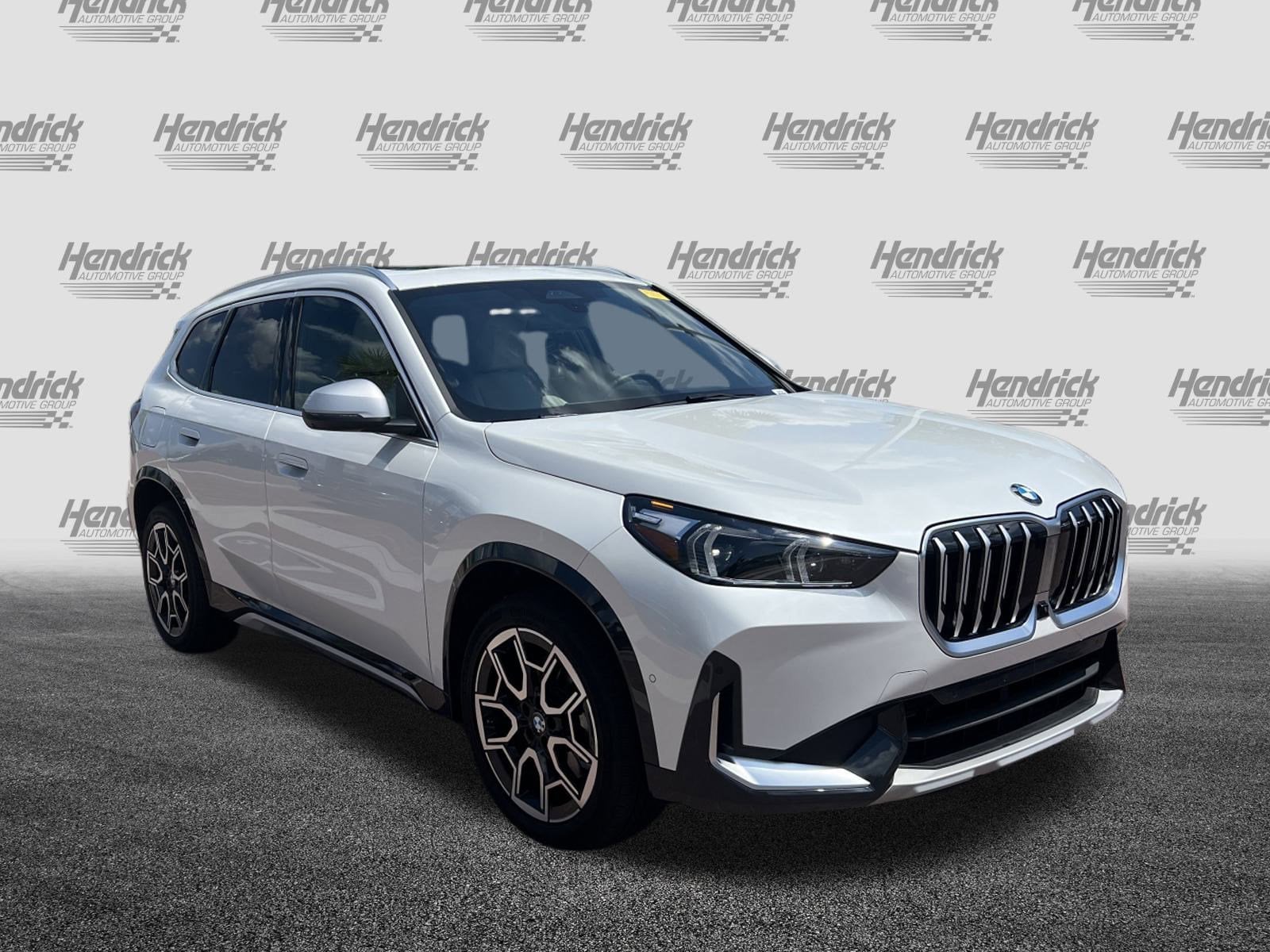 2024 Bmw X1 XDrive28i photo 2