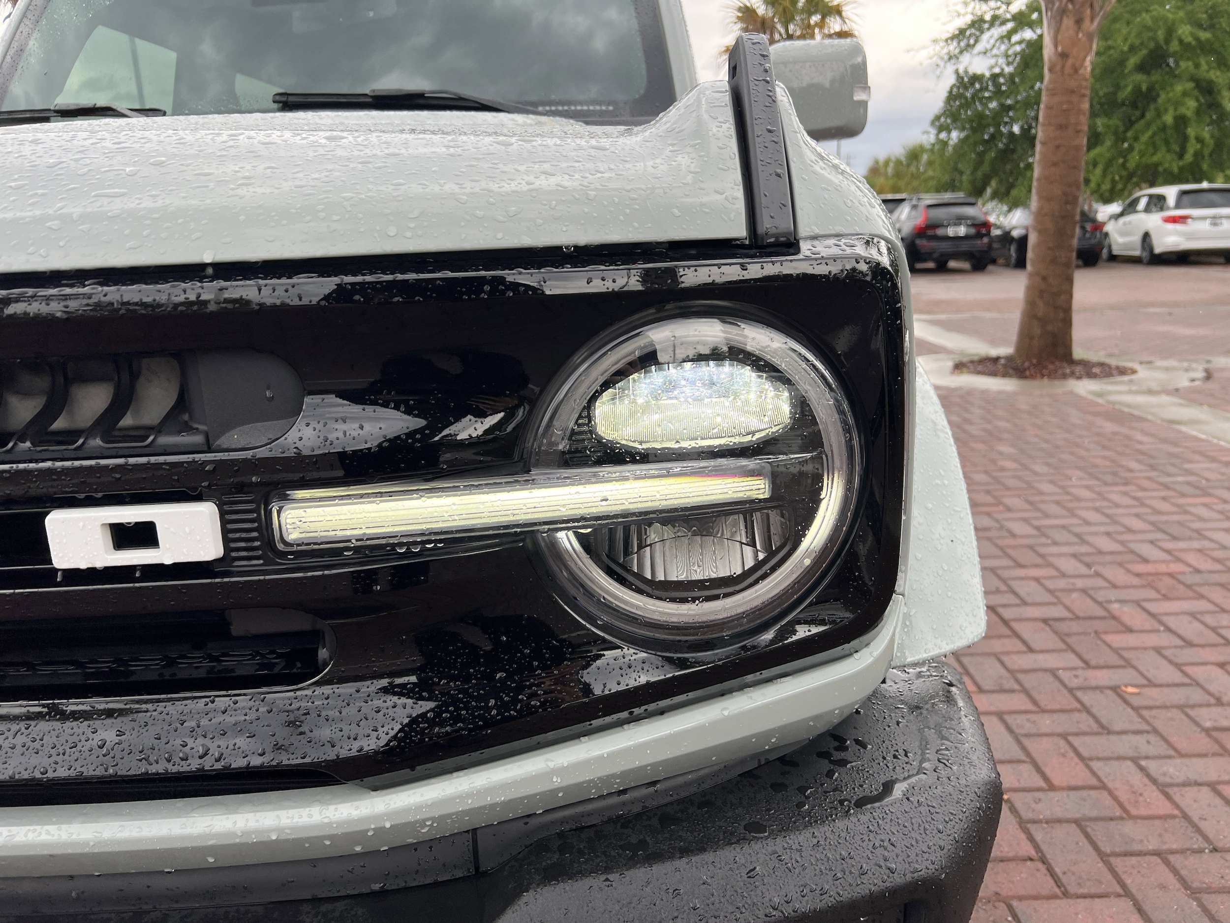 2024 Ford Bronco Outer Banks 4 Door 4x4 photo 5