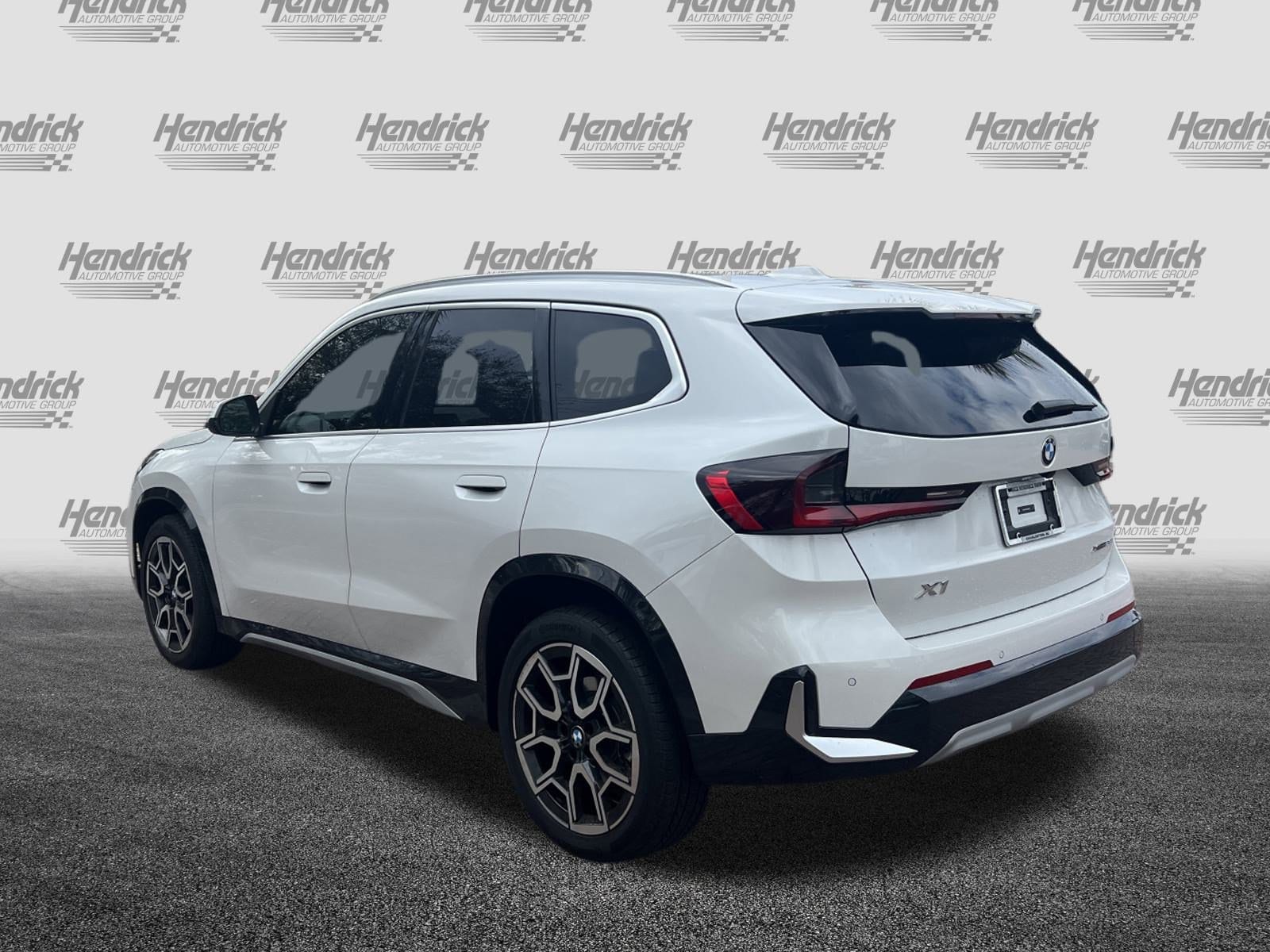 2025 BMW X1 xDrive28i photo 6