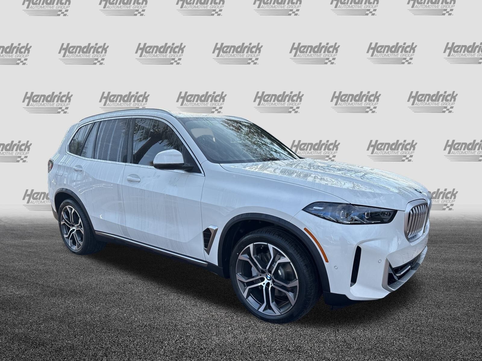 2026 Bmw X5 xDrive40i photo 2