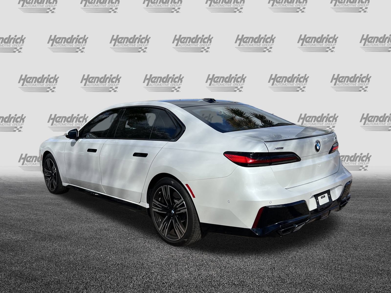 2025 BMW 7 Series 760i xDrive photo 6