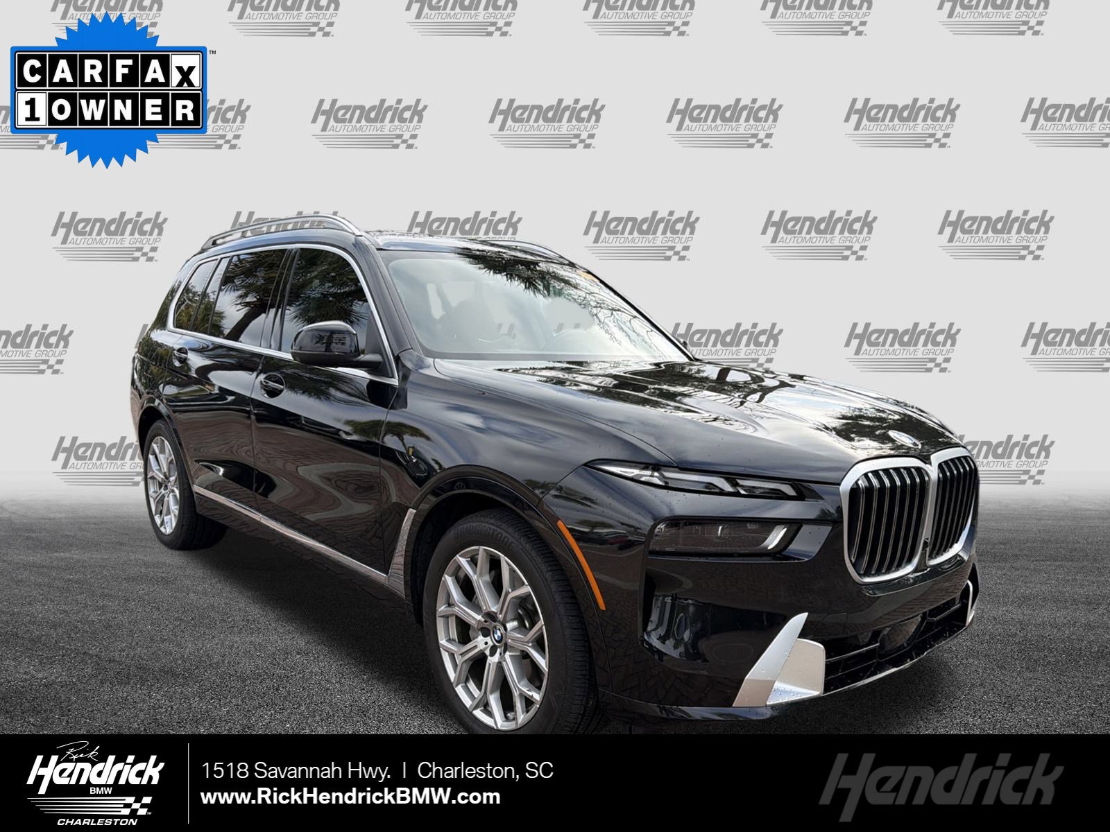 2025 BMW X7 40i's photo