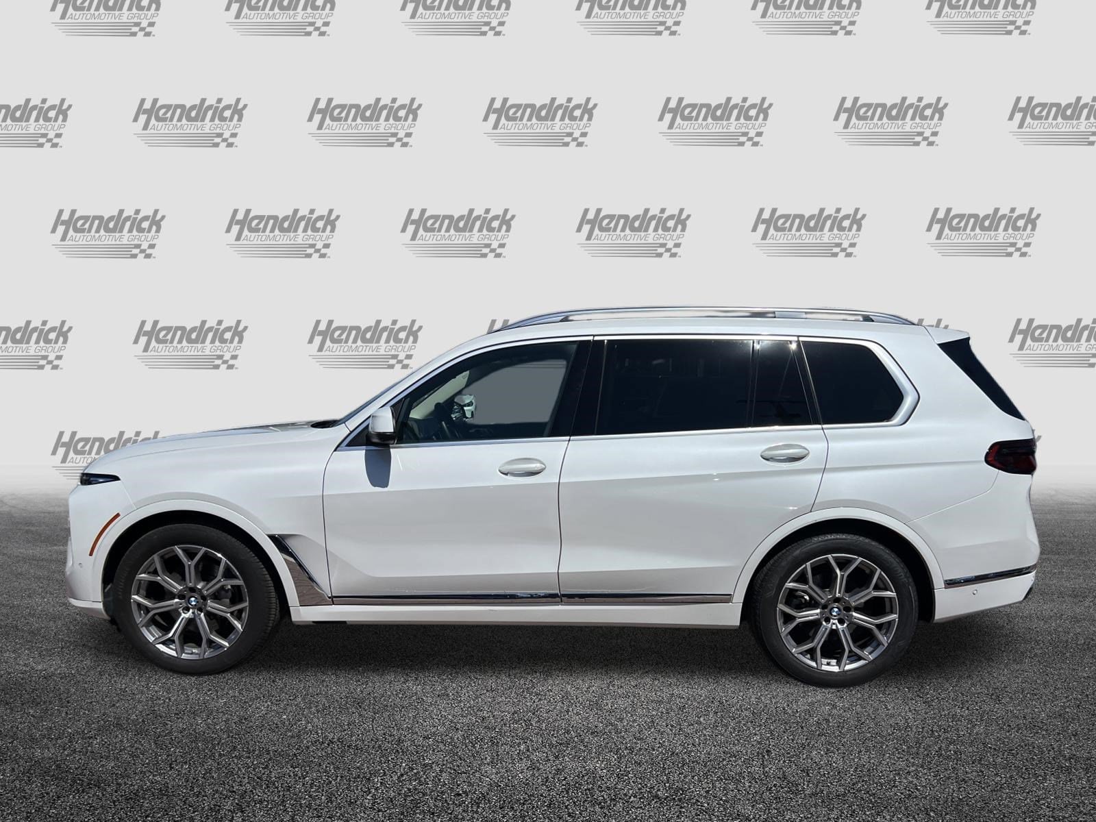 2024 BMW X7 xDrive40i photo 6