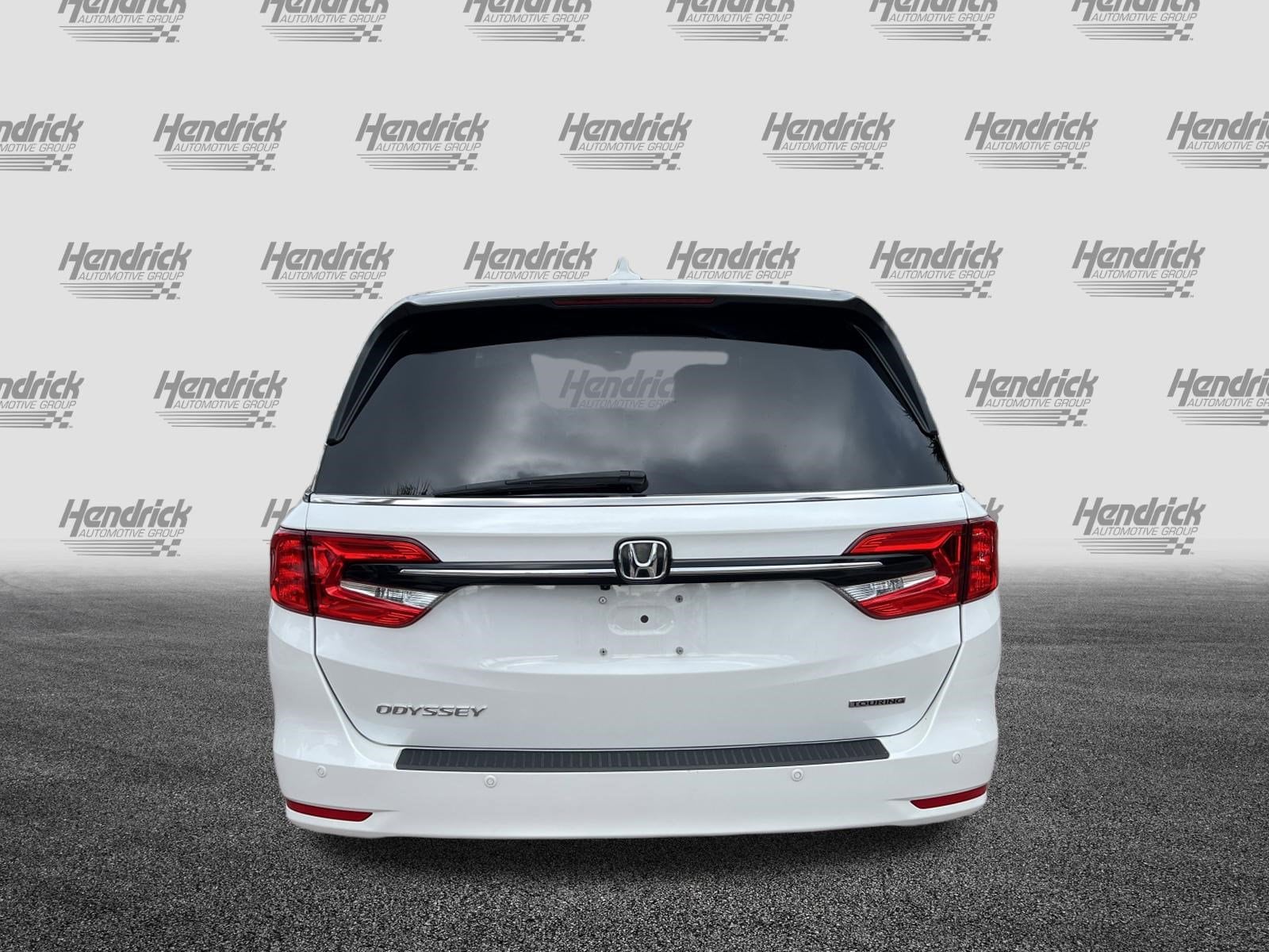 2023 Honda Odyssey Touring photo 3