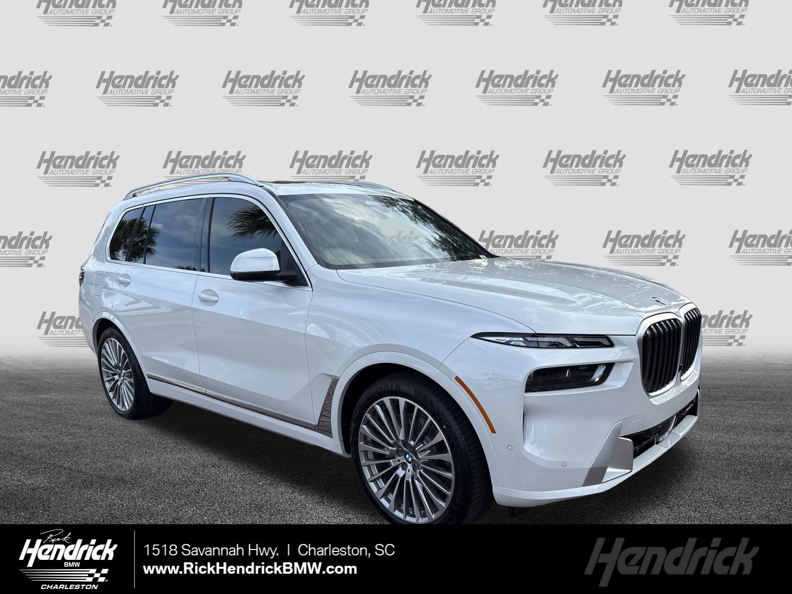 2026 BMW X7 40i's photo