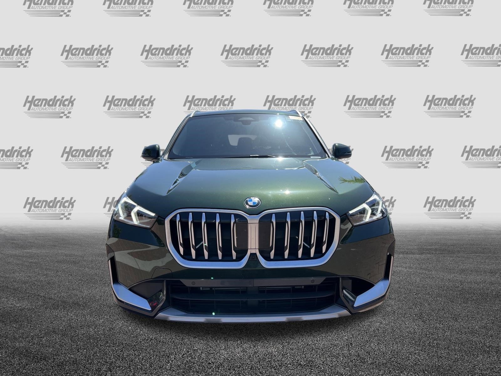 2025 BMW X1 xDrive28i photo 2