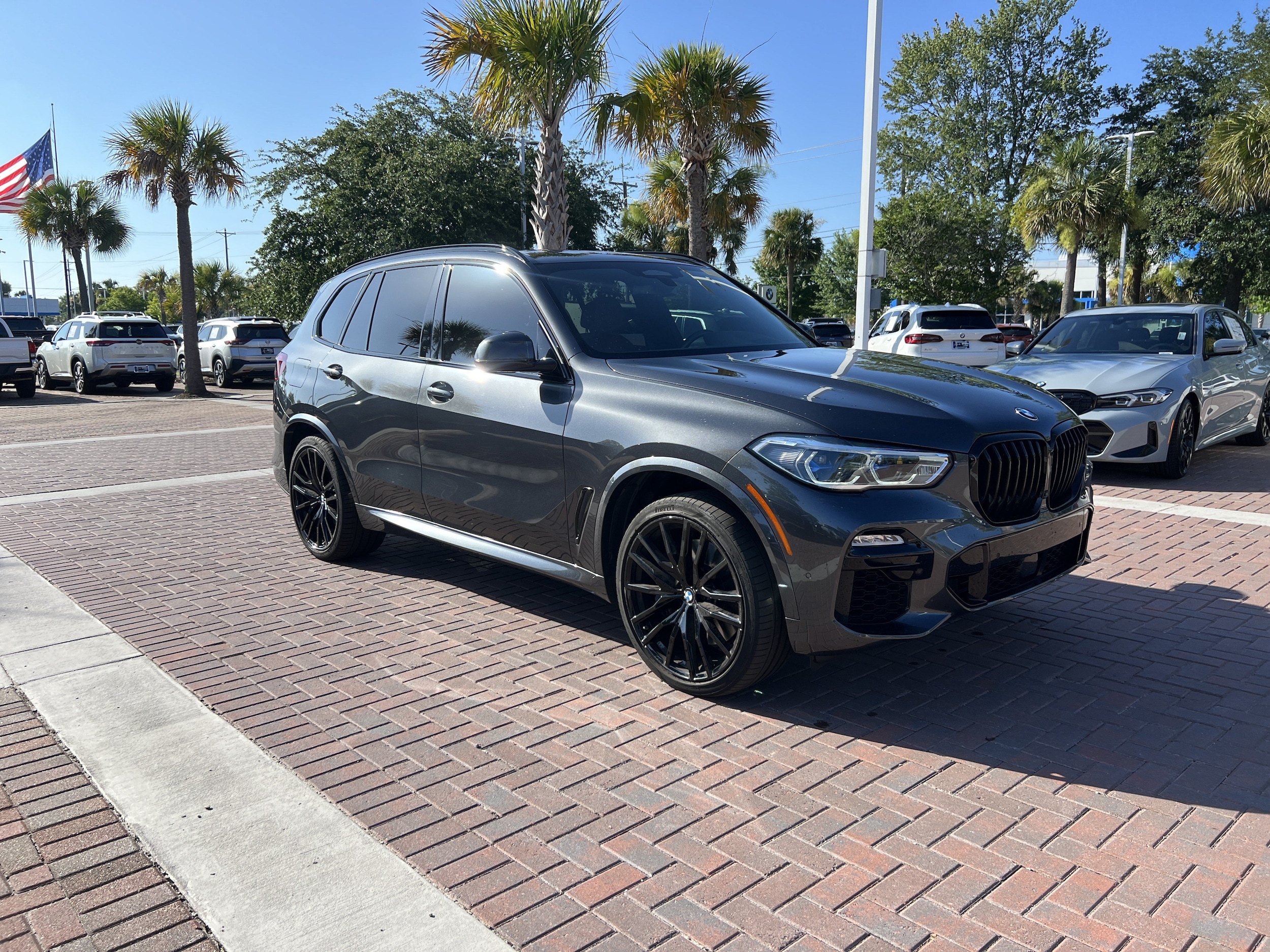 BMW X5 M50i