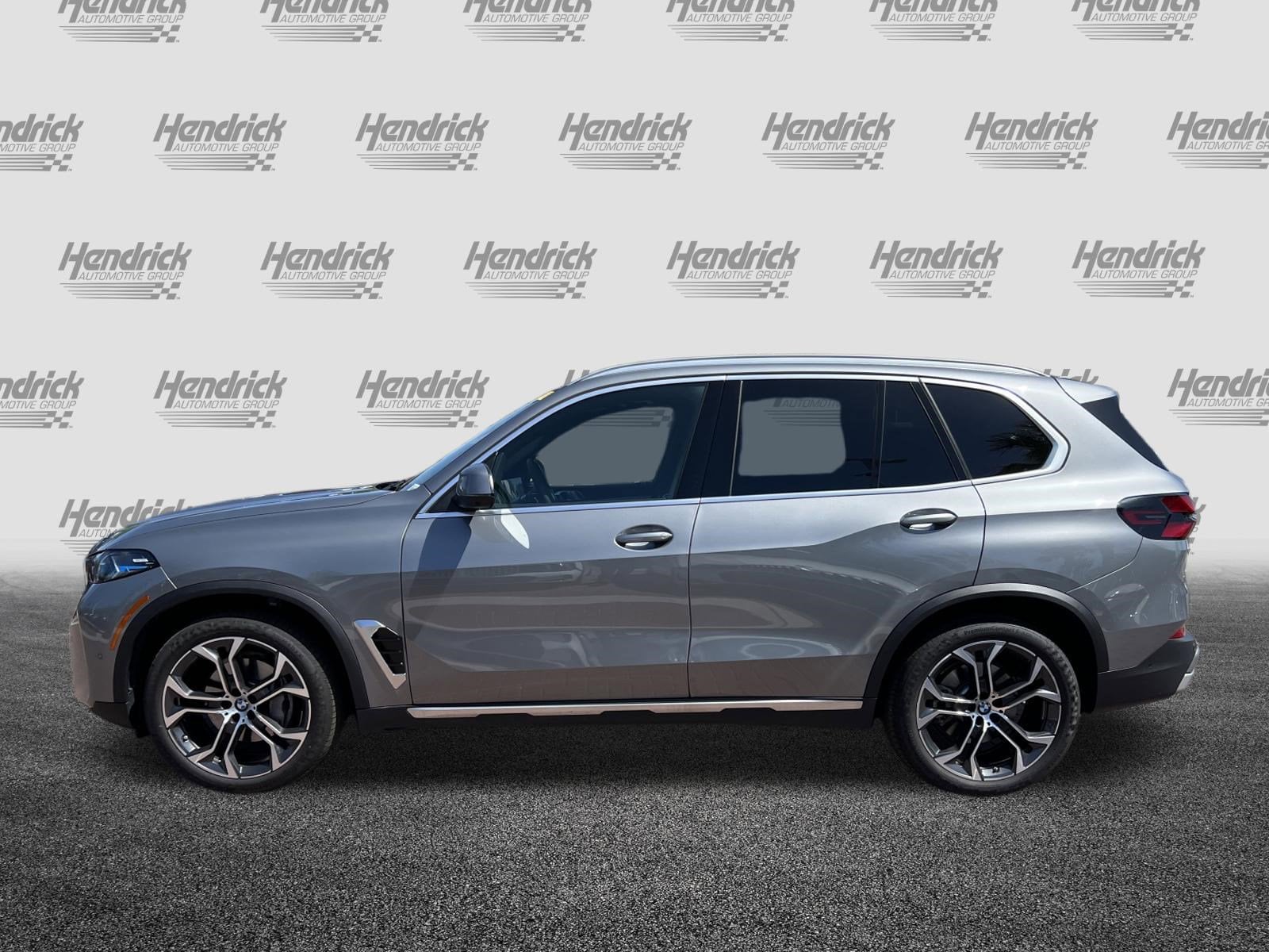 2026 BMW X5 xDrive40i photo 6