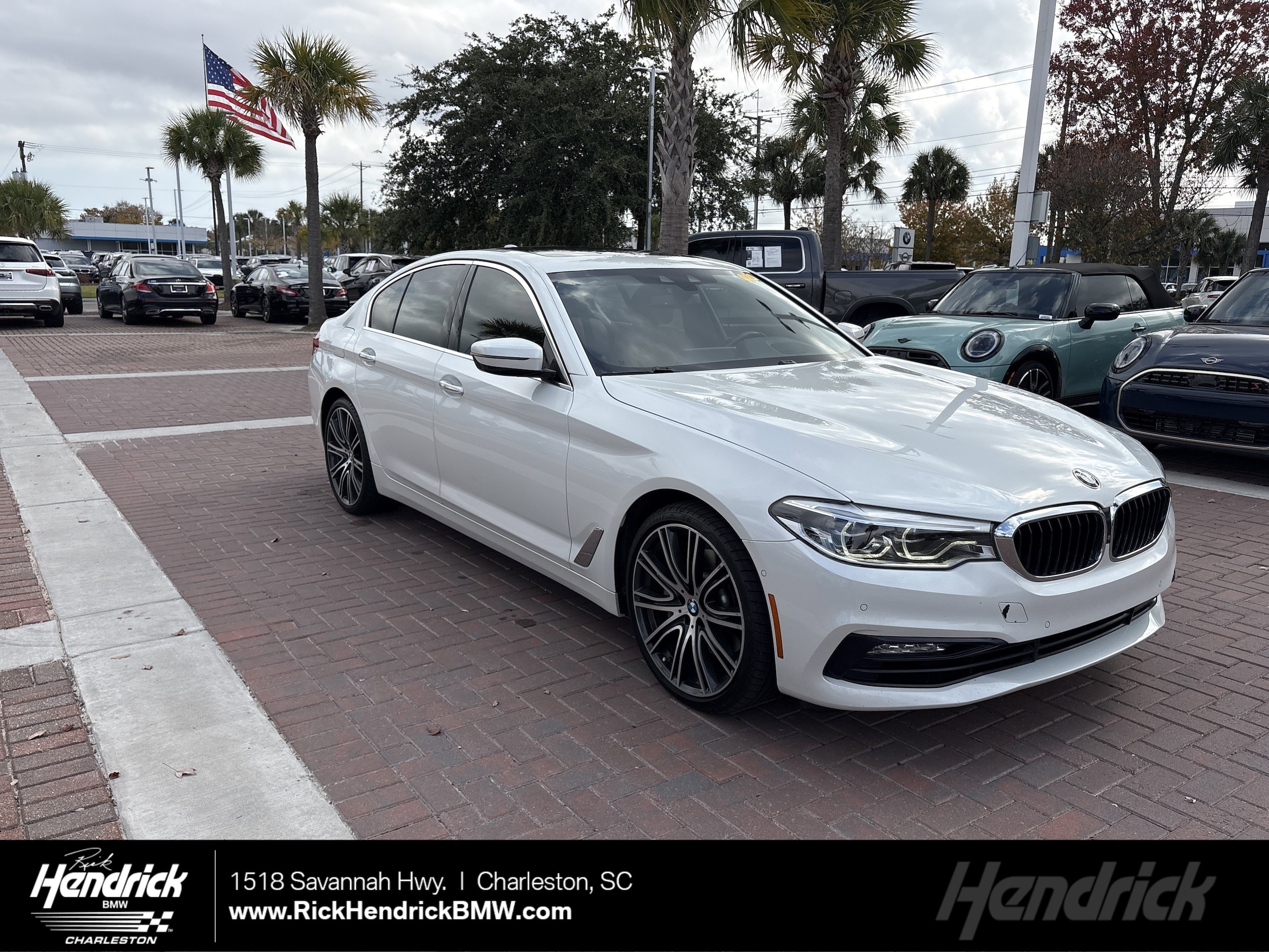 2017 BMW 5 Series 540i's photo