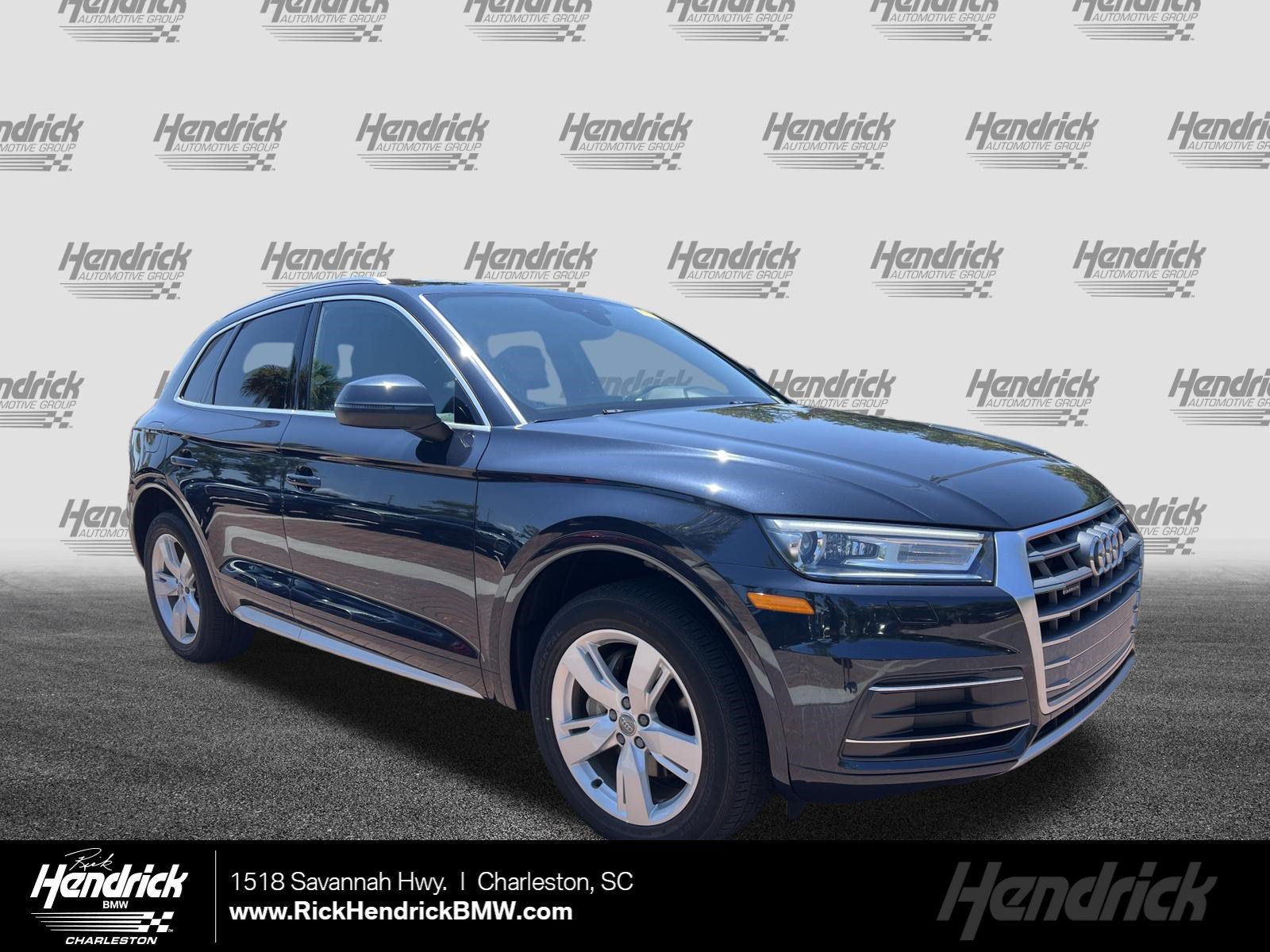 2019 Audi Q5 2.0T quattro S tronic Premium's photo