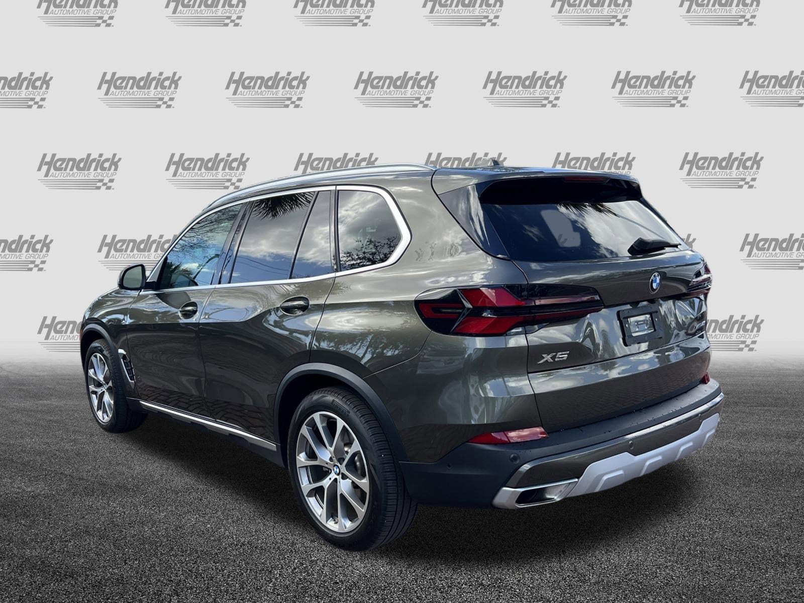 2026 BMW X5 xDrive40i photo 3