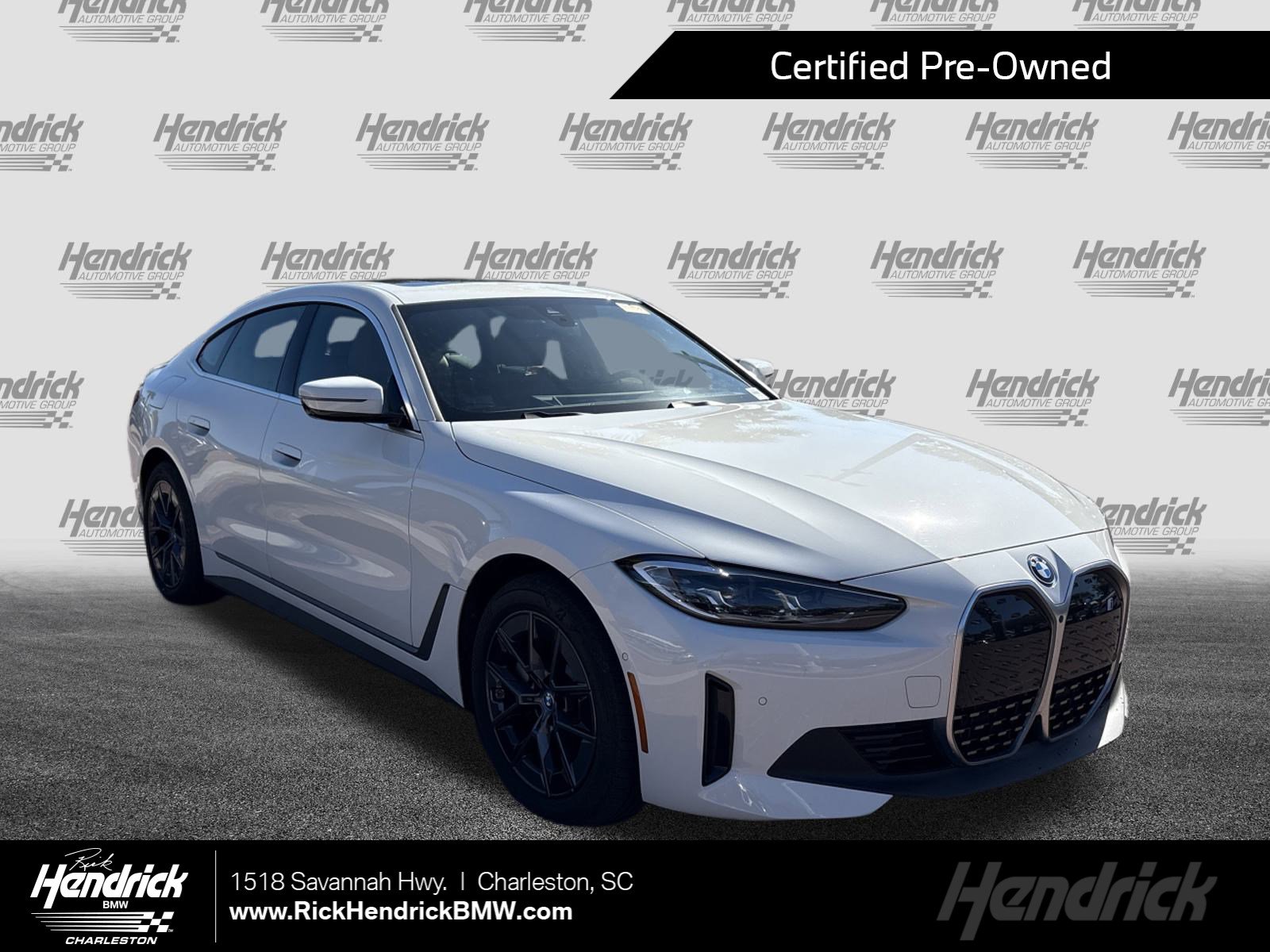 2024 BMW i4 35's photo